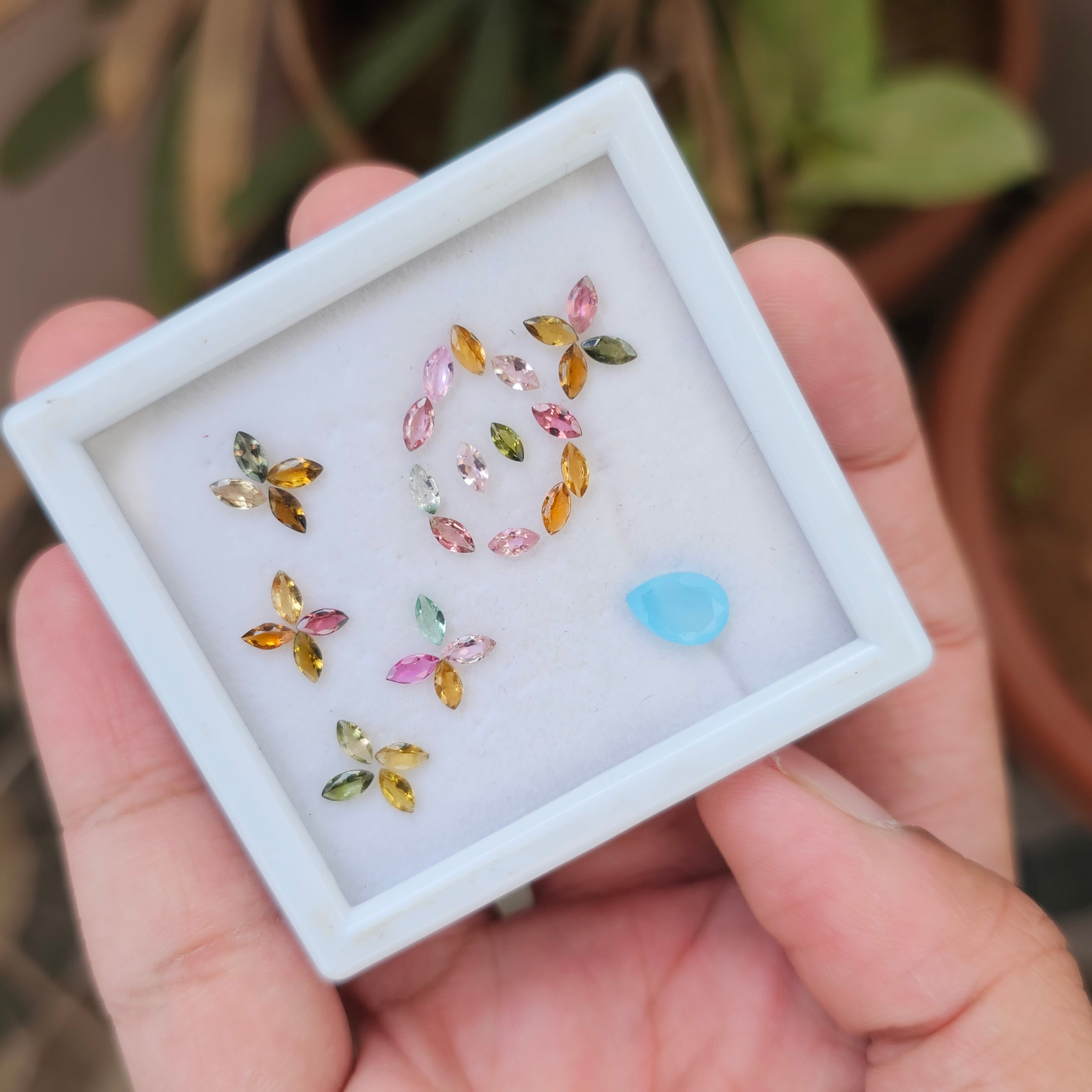 33 Pieces  Natural Multi Tourmaline & Chaicedony  Faceted Gemstone Mix Shape: 2-9mm - The LabradoriteKing