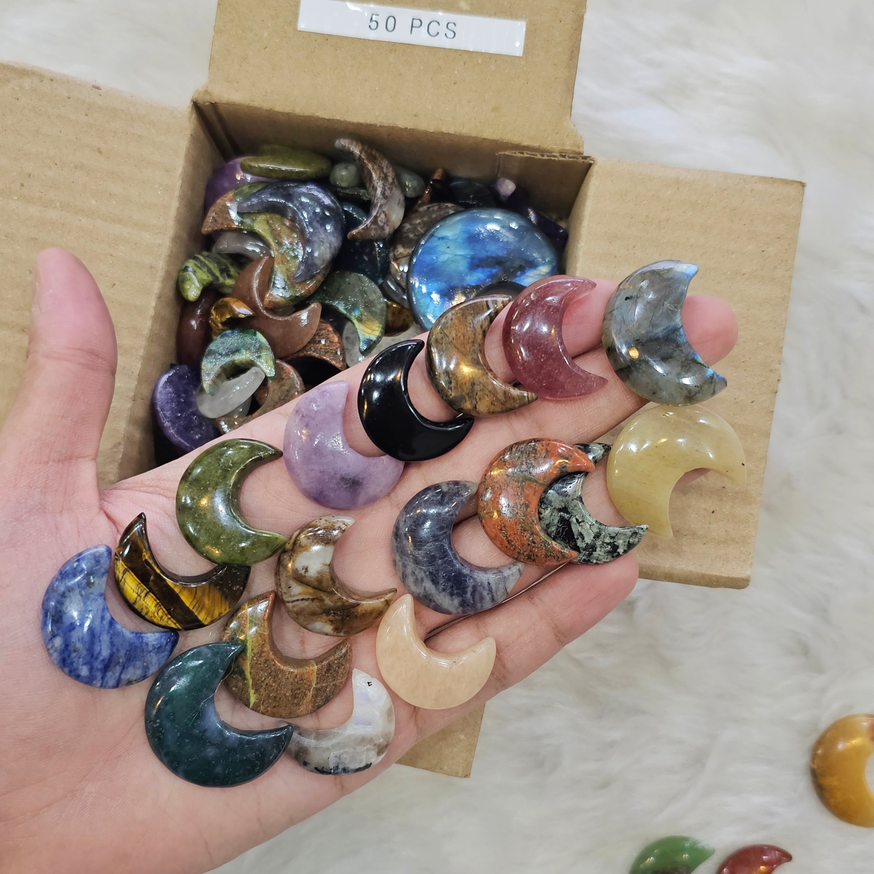 50 Pcs of Crescent Moons flat backs | Mix Varieties 25-35mm - The LabradoriteKing