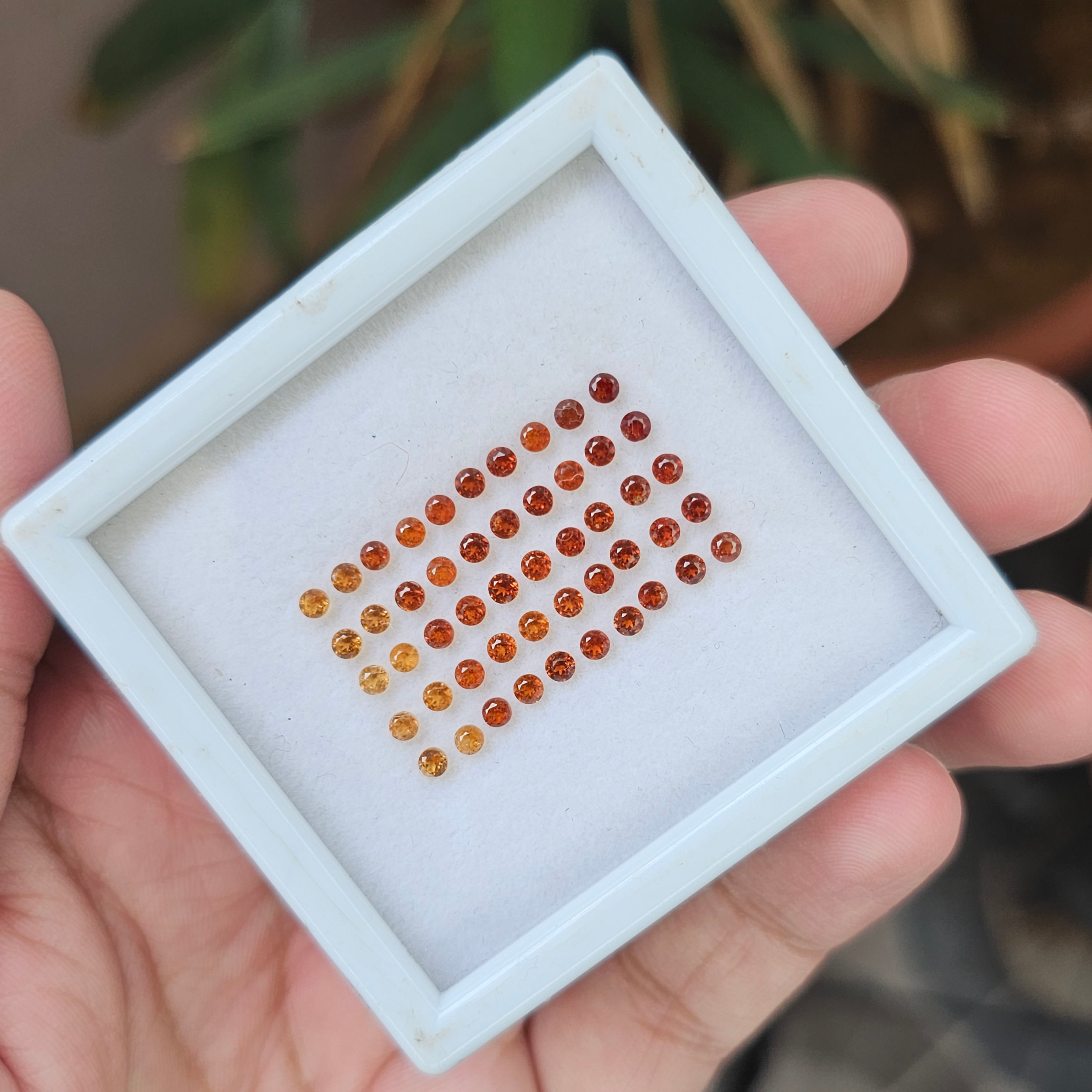 50 Pcs Natural Hessonite Garnet Faceted Gemstone Round Shape: | Size: 2.5mm - The LabradoriteKing