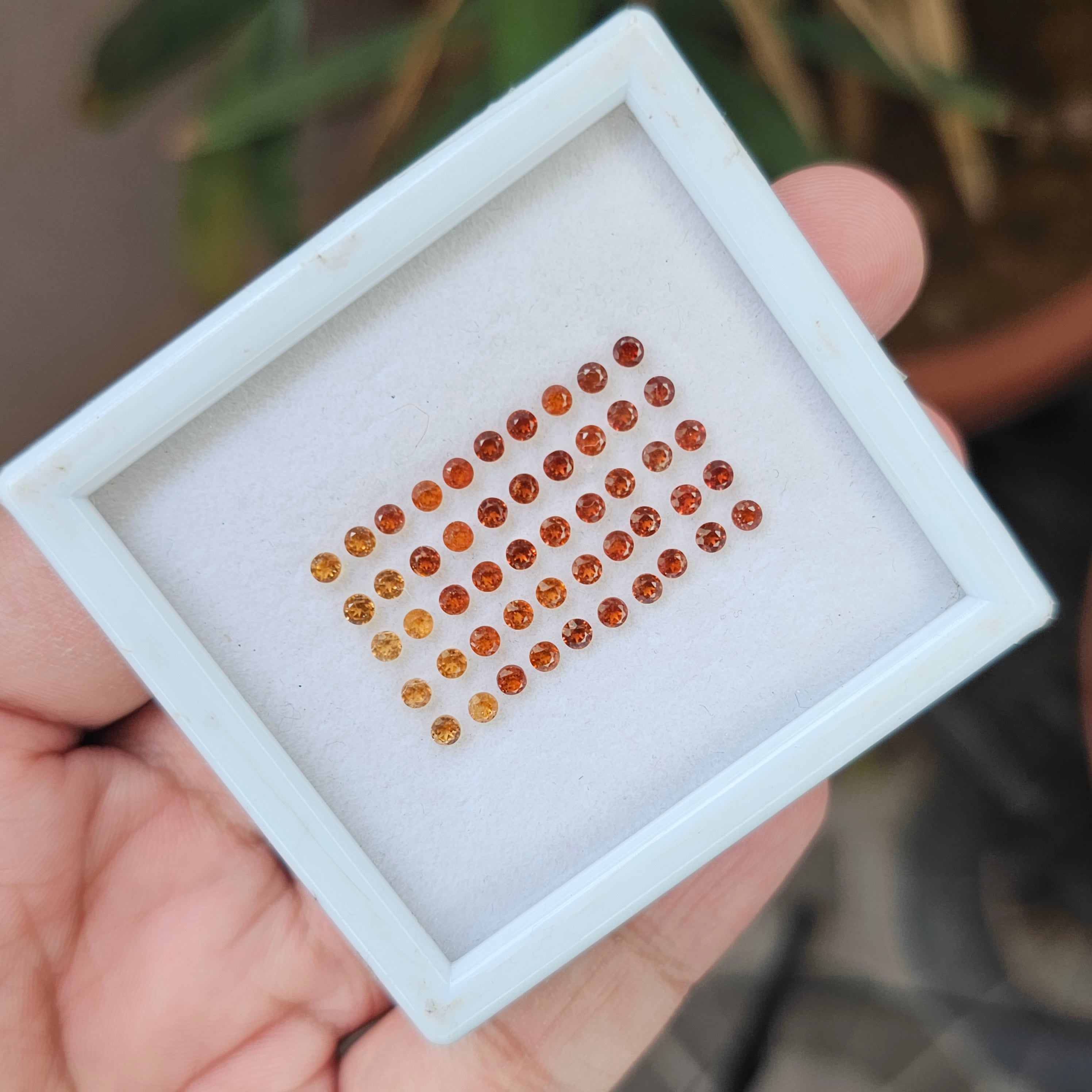 50 Pcs Natural Hessonite Garnet Faceted Gemstone Round Shape: | Size: 2.5mm - The LabradoriteKing