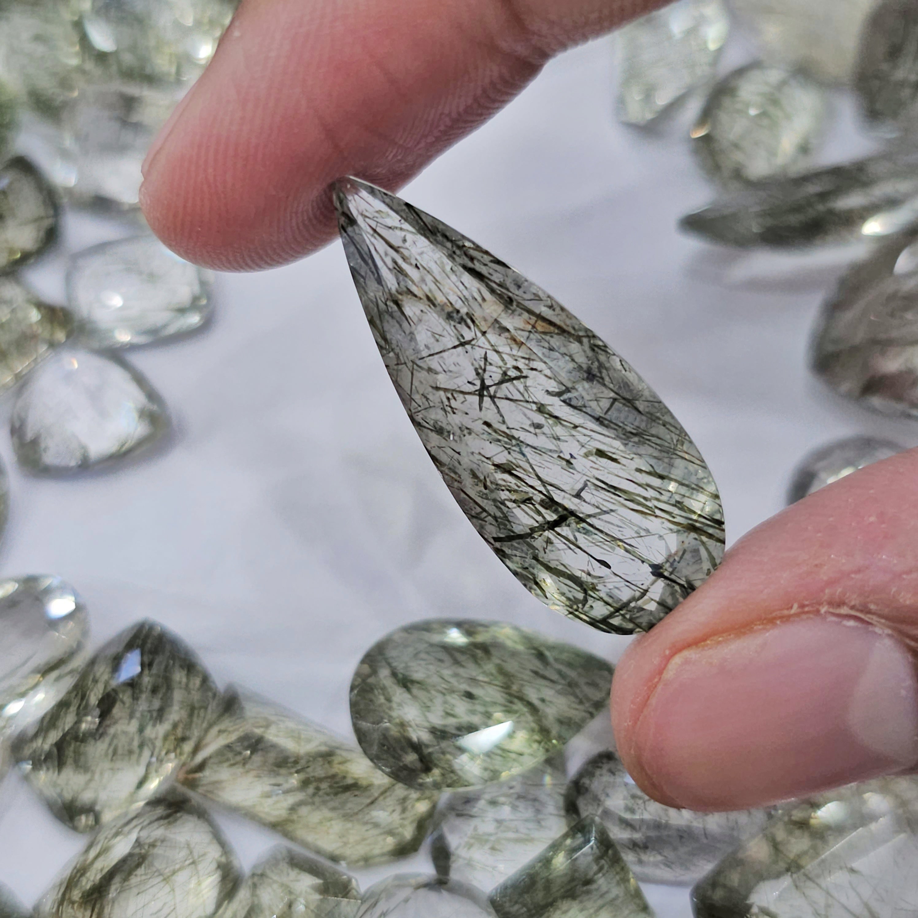 10 Pcs of Green Rutile Quartz | Rare 15-25mm sizes - The LabradoriteKing