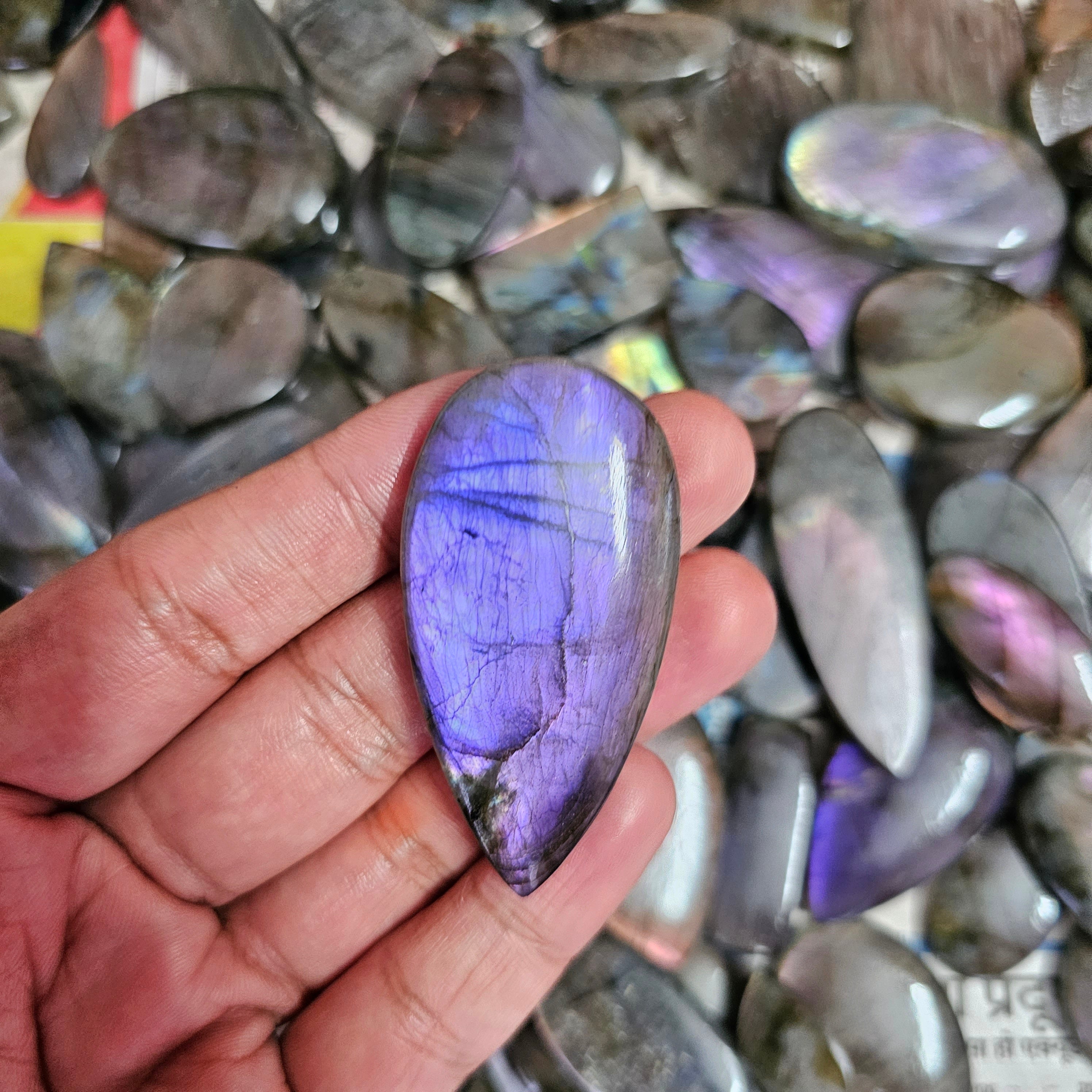 500 Gram Purple Labradorites Untreated | Non coated | 40-50 Pcs - The LabradoriteKing