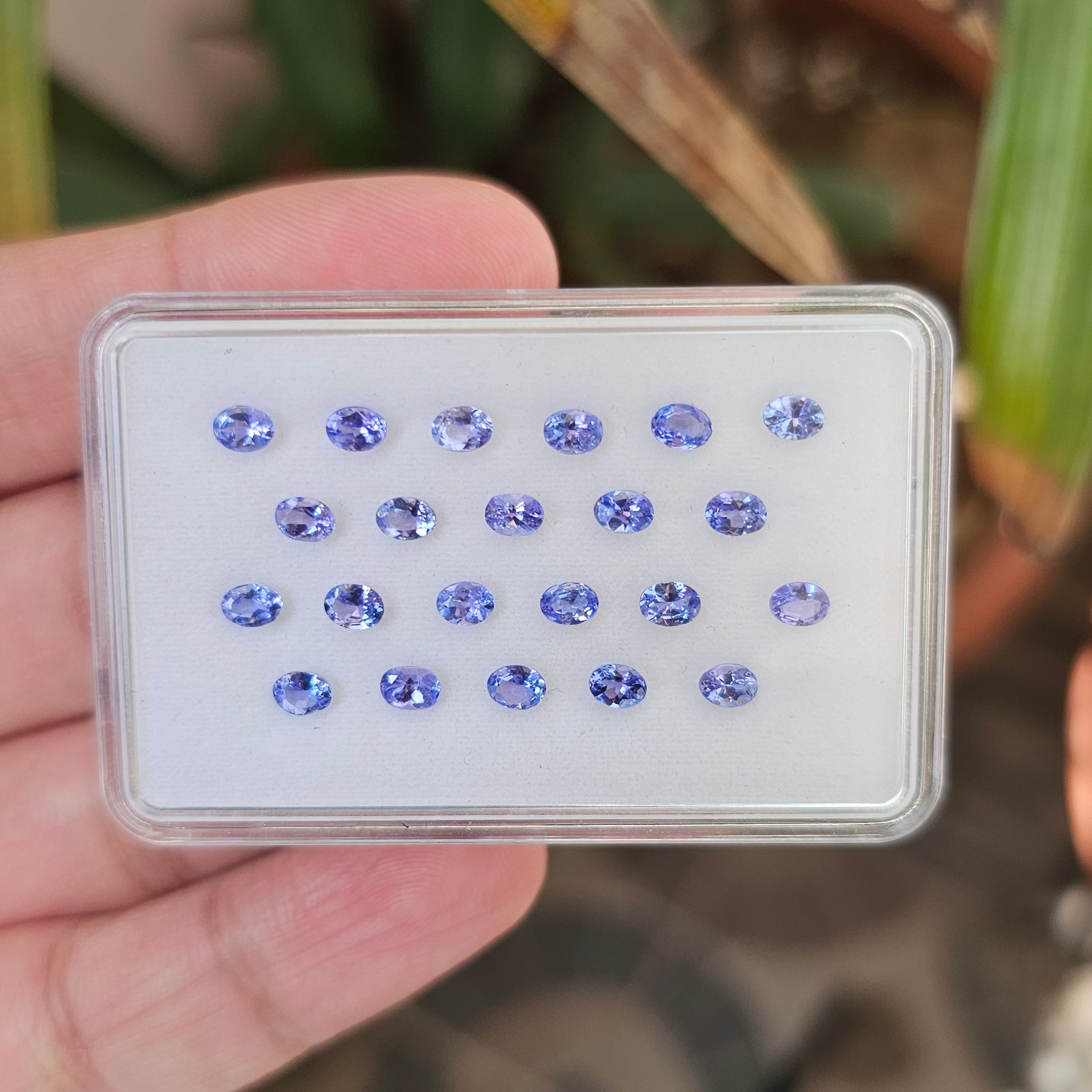 22 Pcs Oval Cut Natural Tanzanite Gemstone | Size: 4x3mm - The LabradoriteKing