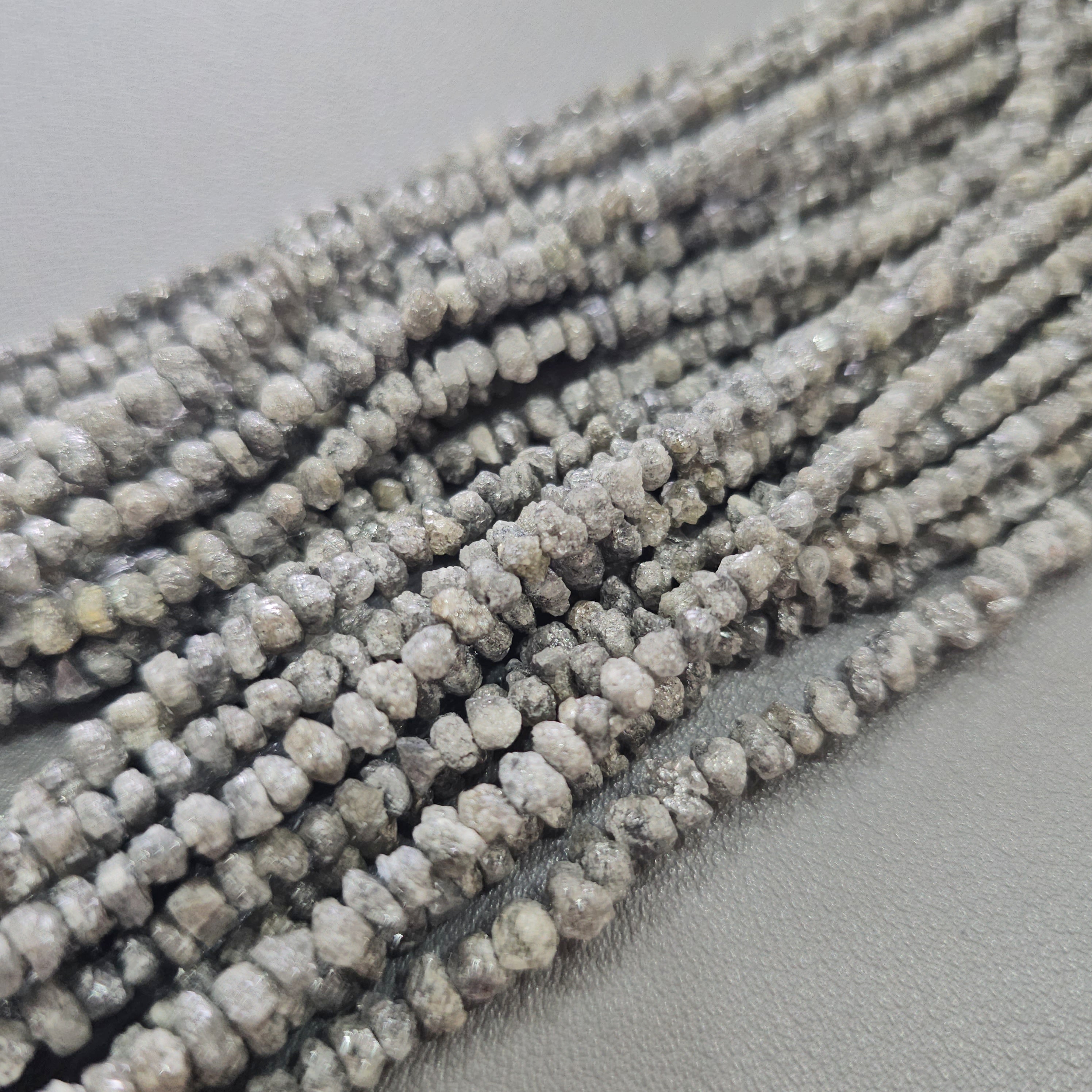 White Diamond Uncut Beads | 3-6mm 14 Inches | with Certificate - The LabradoriteKing