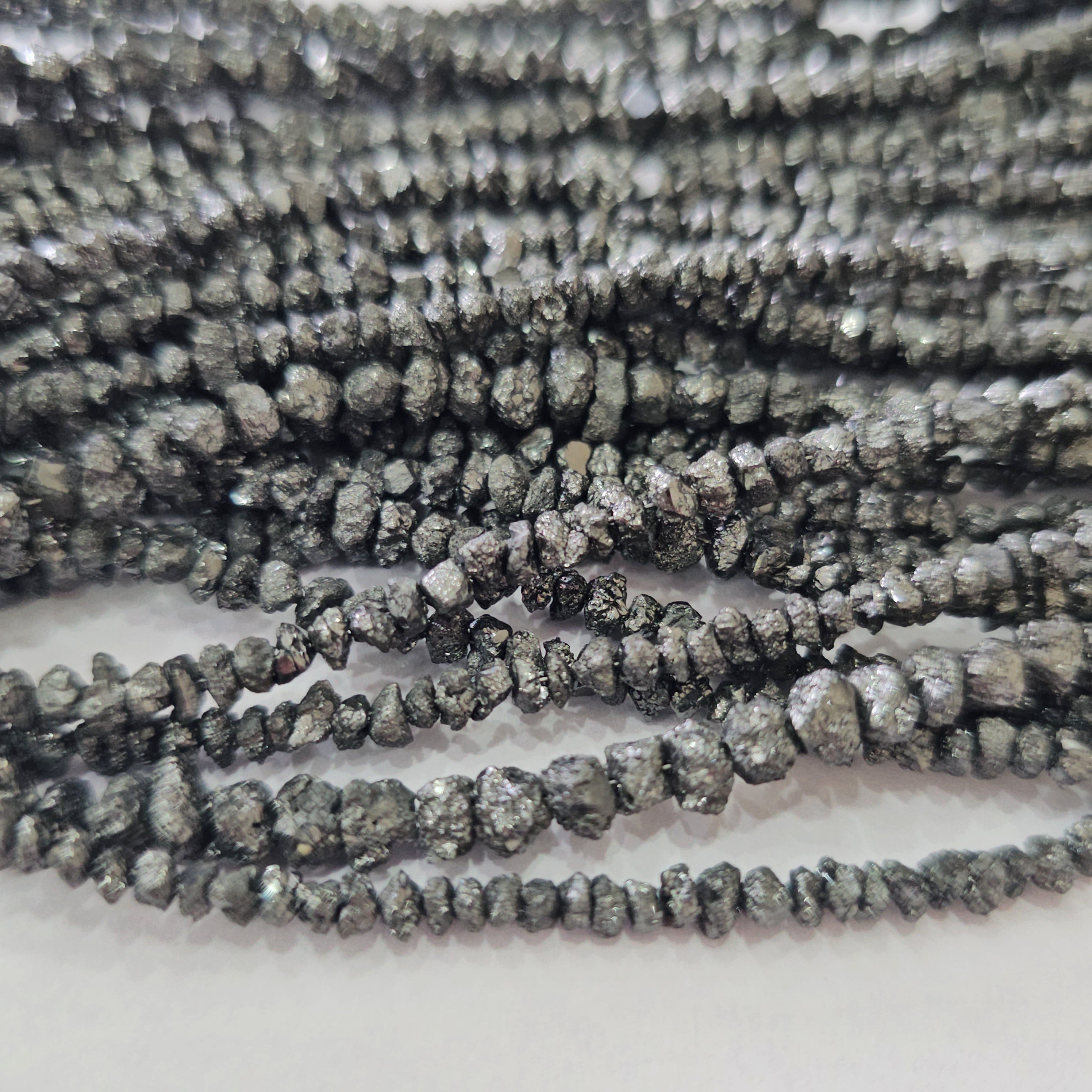 Black Diamond Rough Beads | 14 Inches | With Certificate - The LabradoriteKing