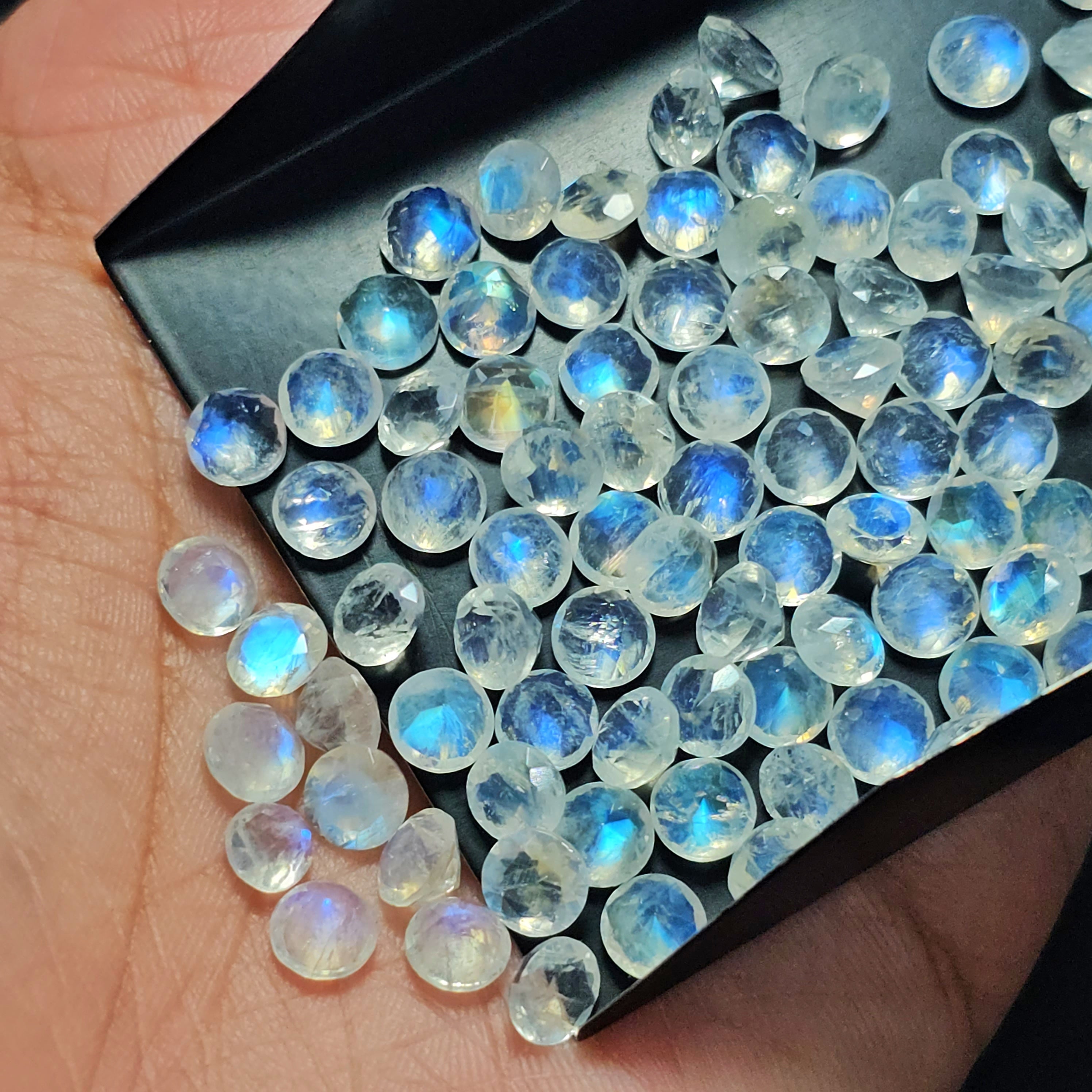 20 Pcs Faceted Rainbow Moonstone Round Shape Calibrated | Size: 5mm to 8mm - The LabradoriteKing