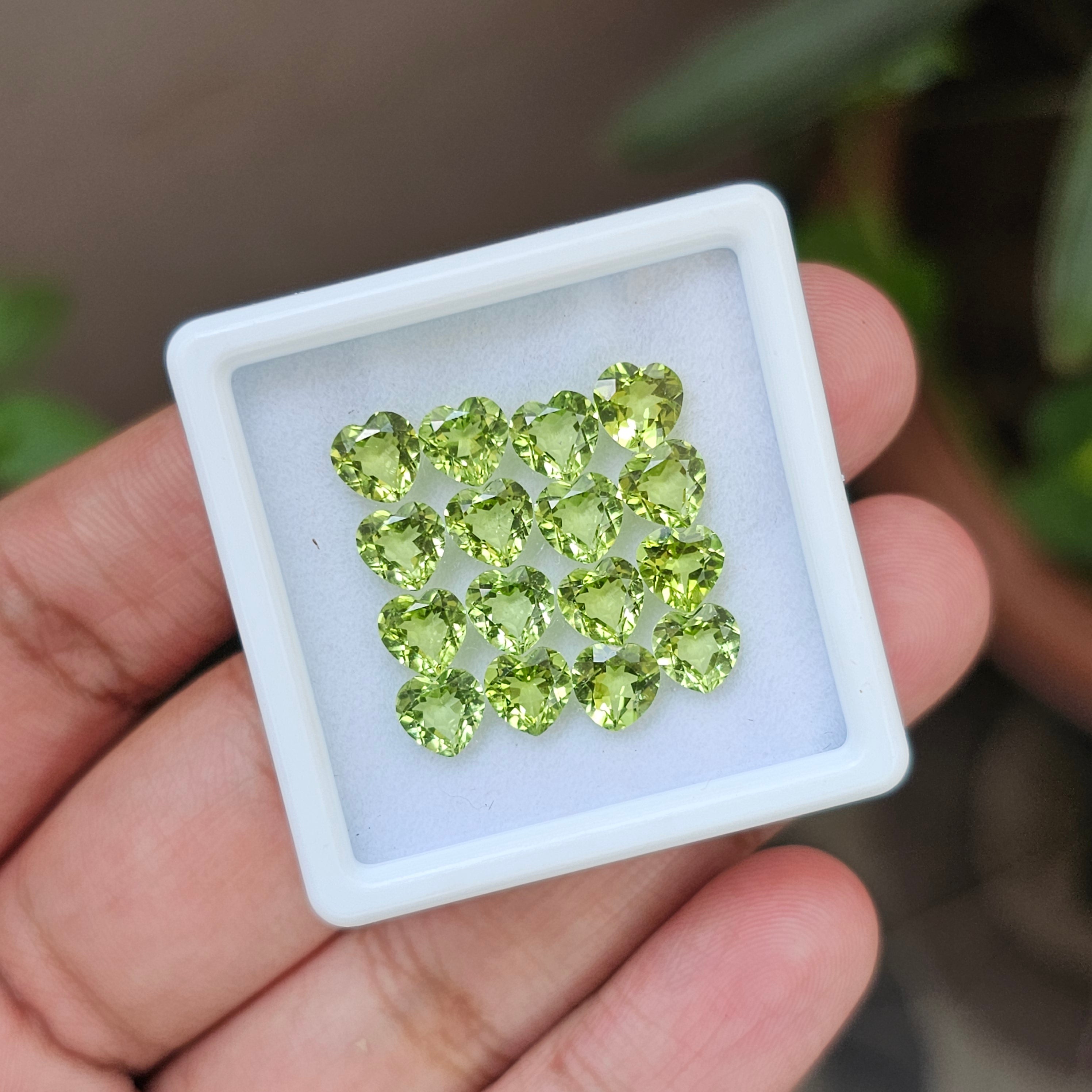 16 Pcs Natural Peridot |Heart Shape| 6mm|13 Cts - The LabradoriteKing