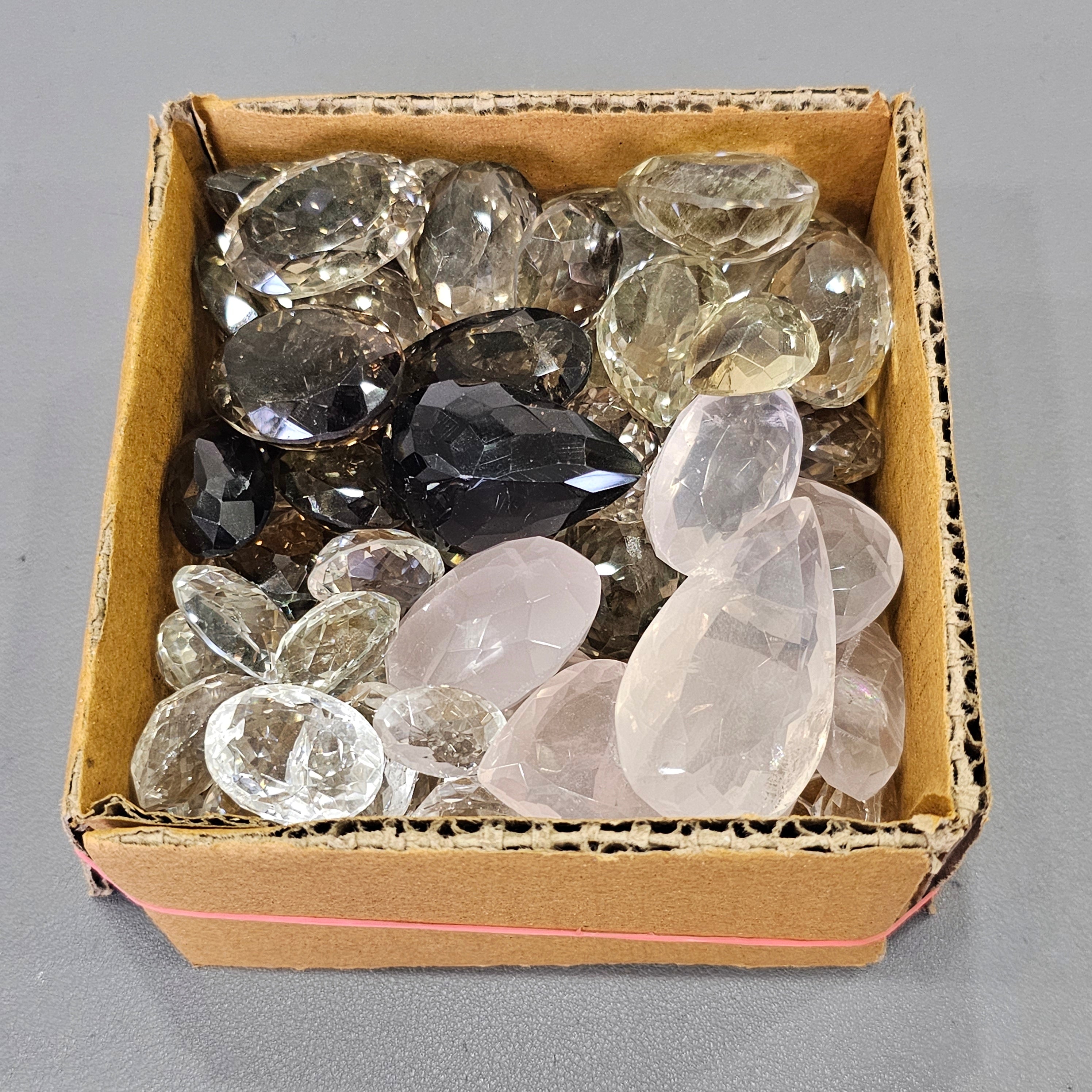Jharkhand Faceted Quartz by KG | Mix of Clear quartz, Smoky, Citrine. Rosequartz, Phantom. - The LabradoriteKing