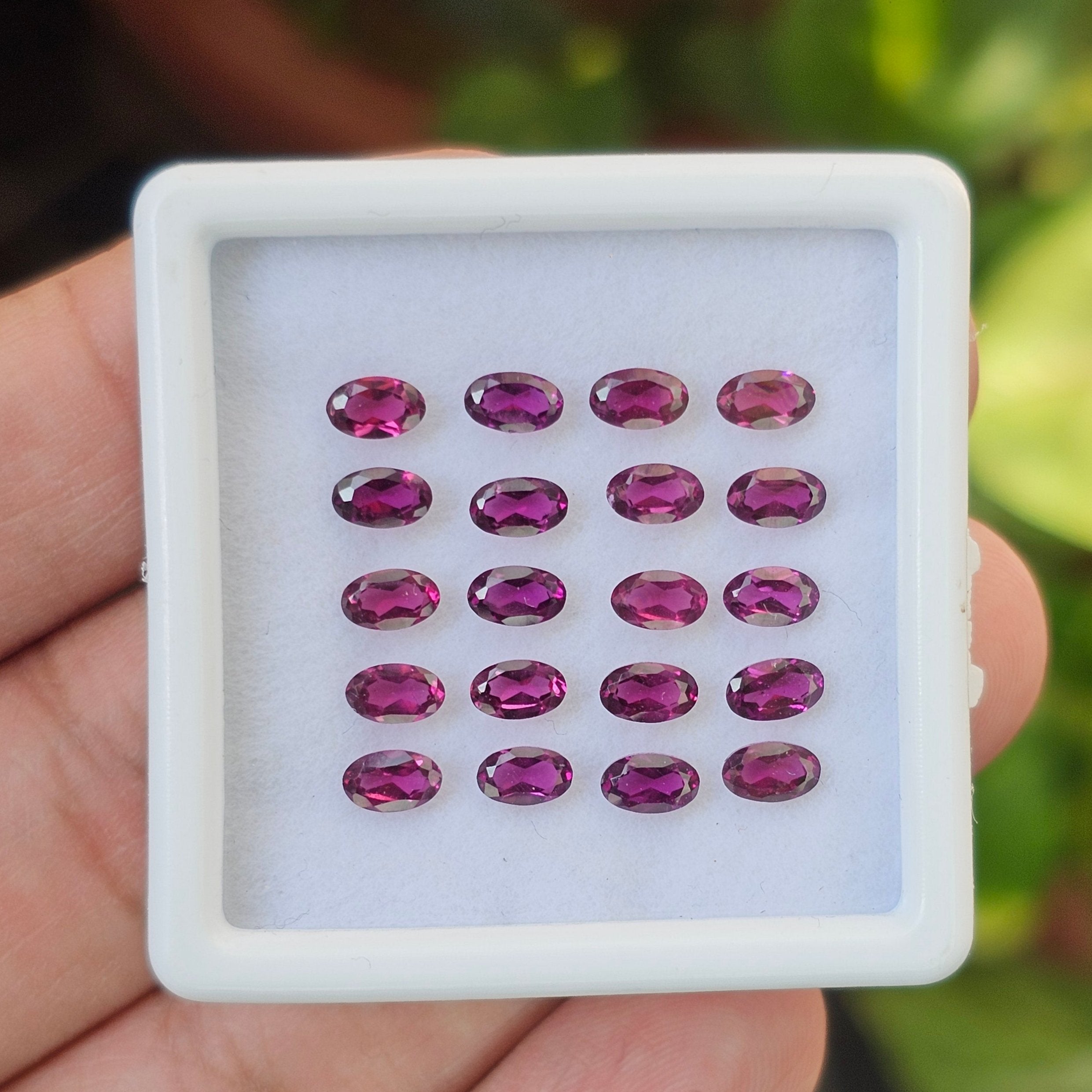 20 Pcs Of Natural Rhodolite Garnet Faceted | Shape: Oval | Size: 5x3mm - The LabradoriteKing