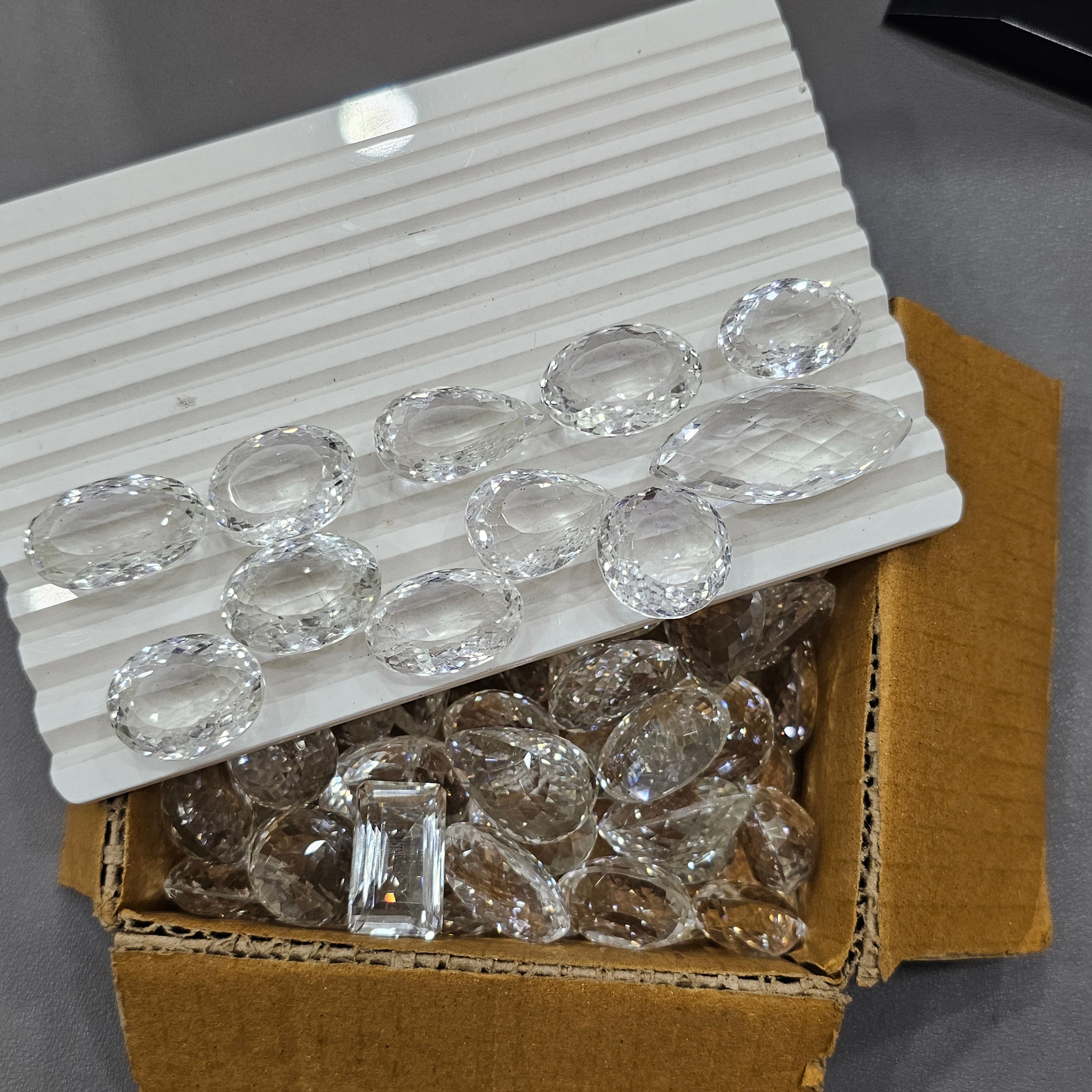 100 Grams if Fine White Clear Quartz from Sri Lanka | Faceted eye clean |16-30mm - The LabradoriteKing