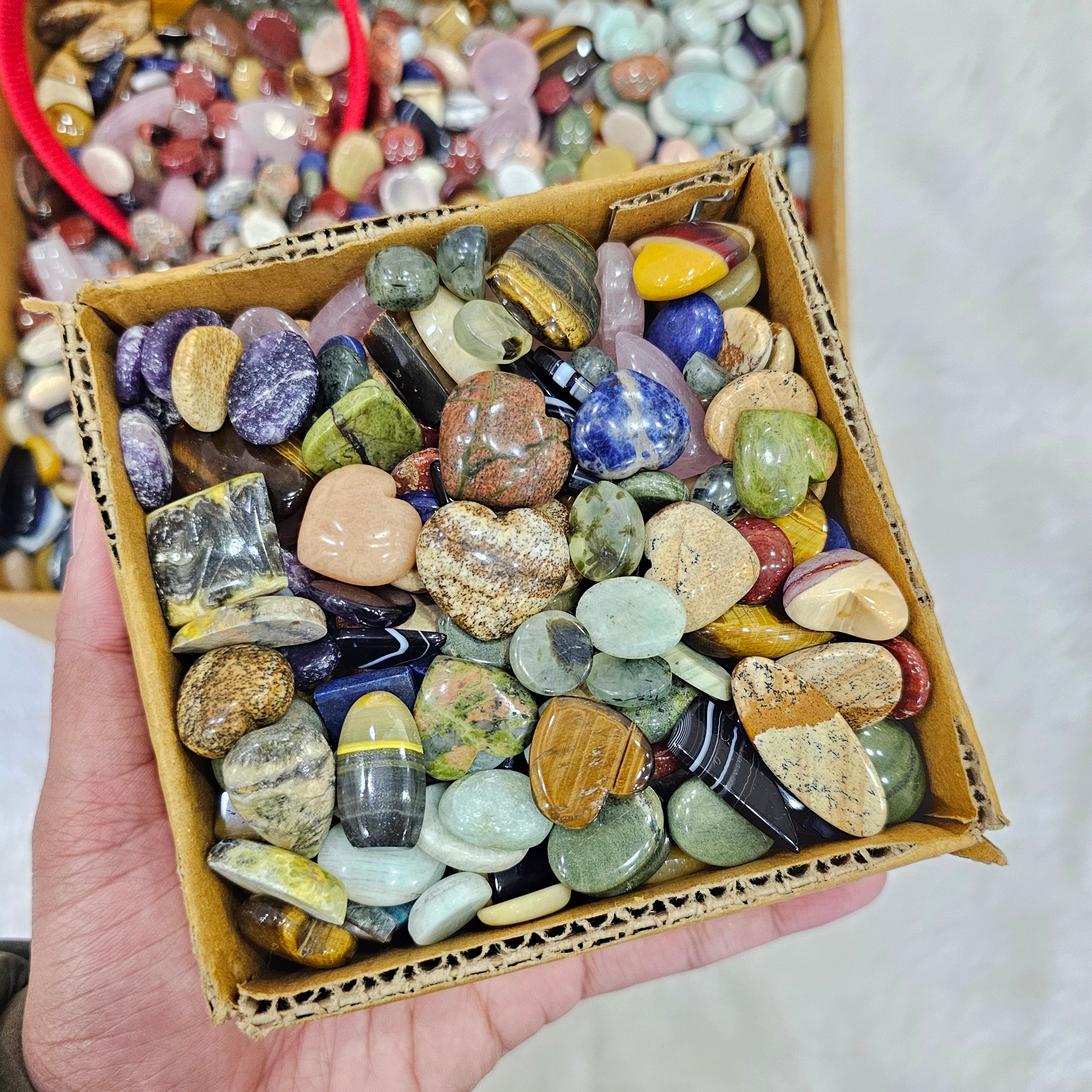 100 Pcs Mix Cabochons 2025 Pack | 13mm to 25mm - The LabradoriteKing