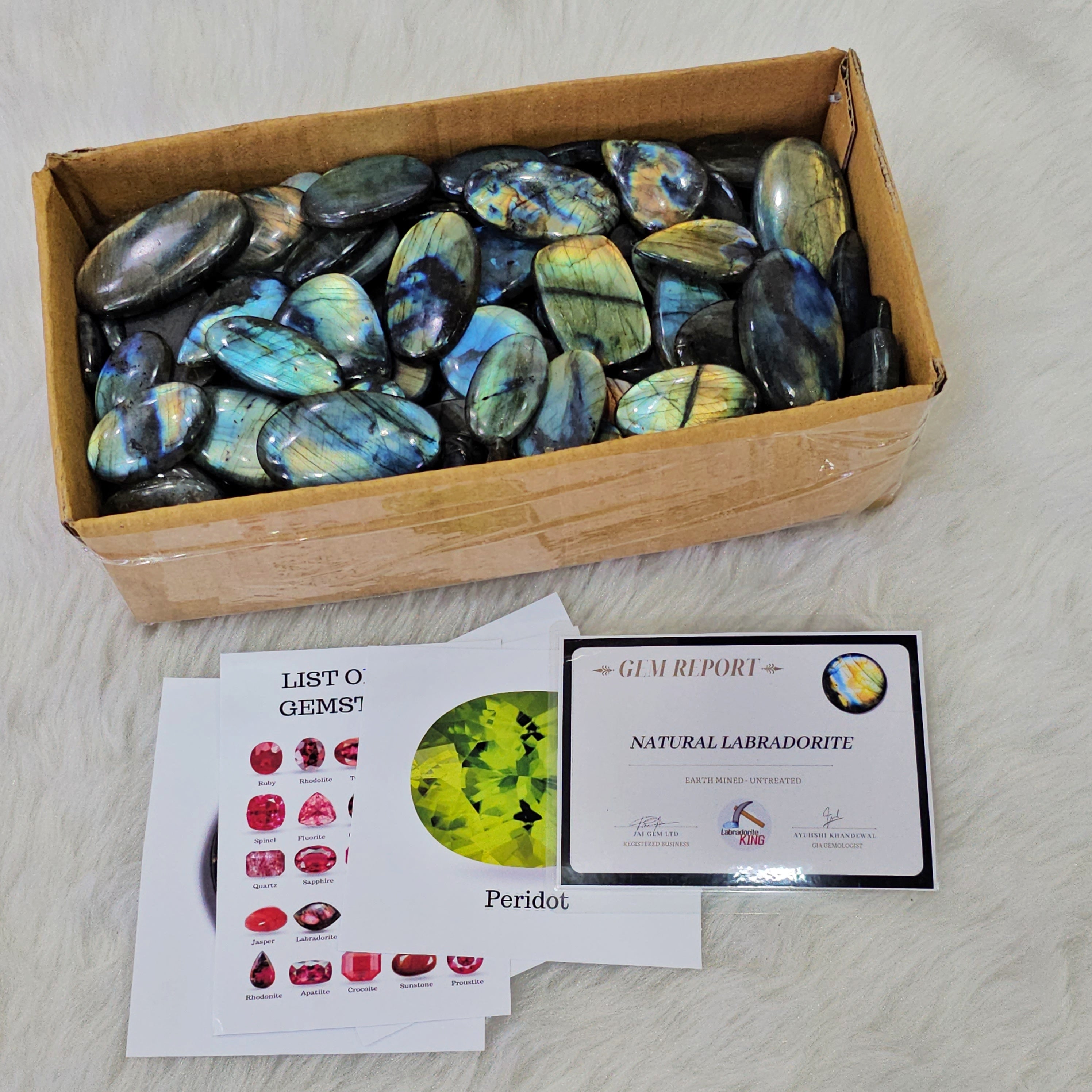 Wholesaleđ„ Labradorite Cabochons V2.0 | Flashy High quality slabs 1-3"Inches | 80-100 pcs - The LabradoriteKing