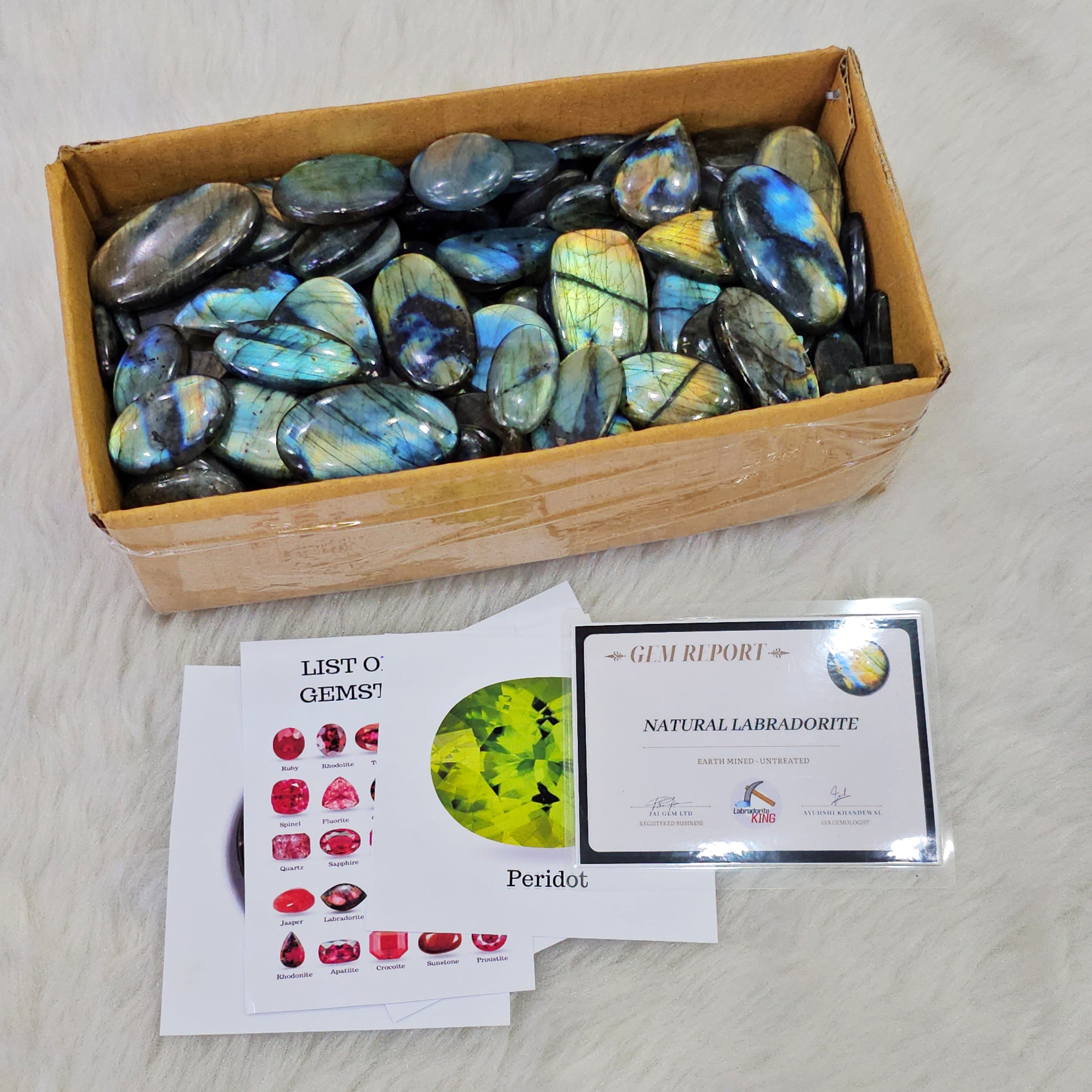 Wholesaleđ„ Labradorite Cabochons V2.0 | Flashy High quality slabs 1-3"Inches | 80-100 pcs - The LabradoriteKing
