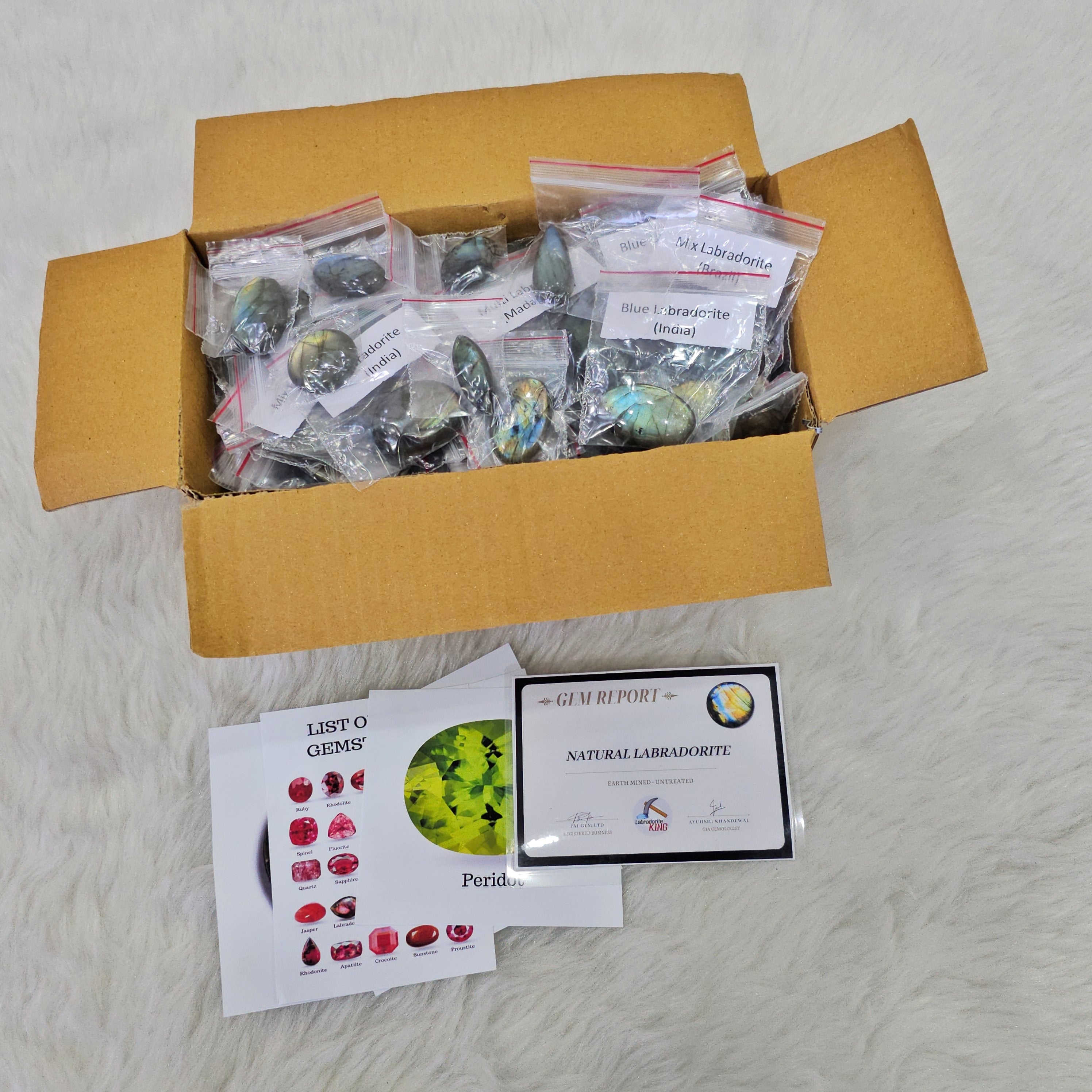 Wholesale🔥 Labradorite Cabochons V2.0 | Flashy High quality slabs 1-3"Inches | 80-100 pcs - The LabradoriteKing