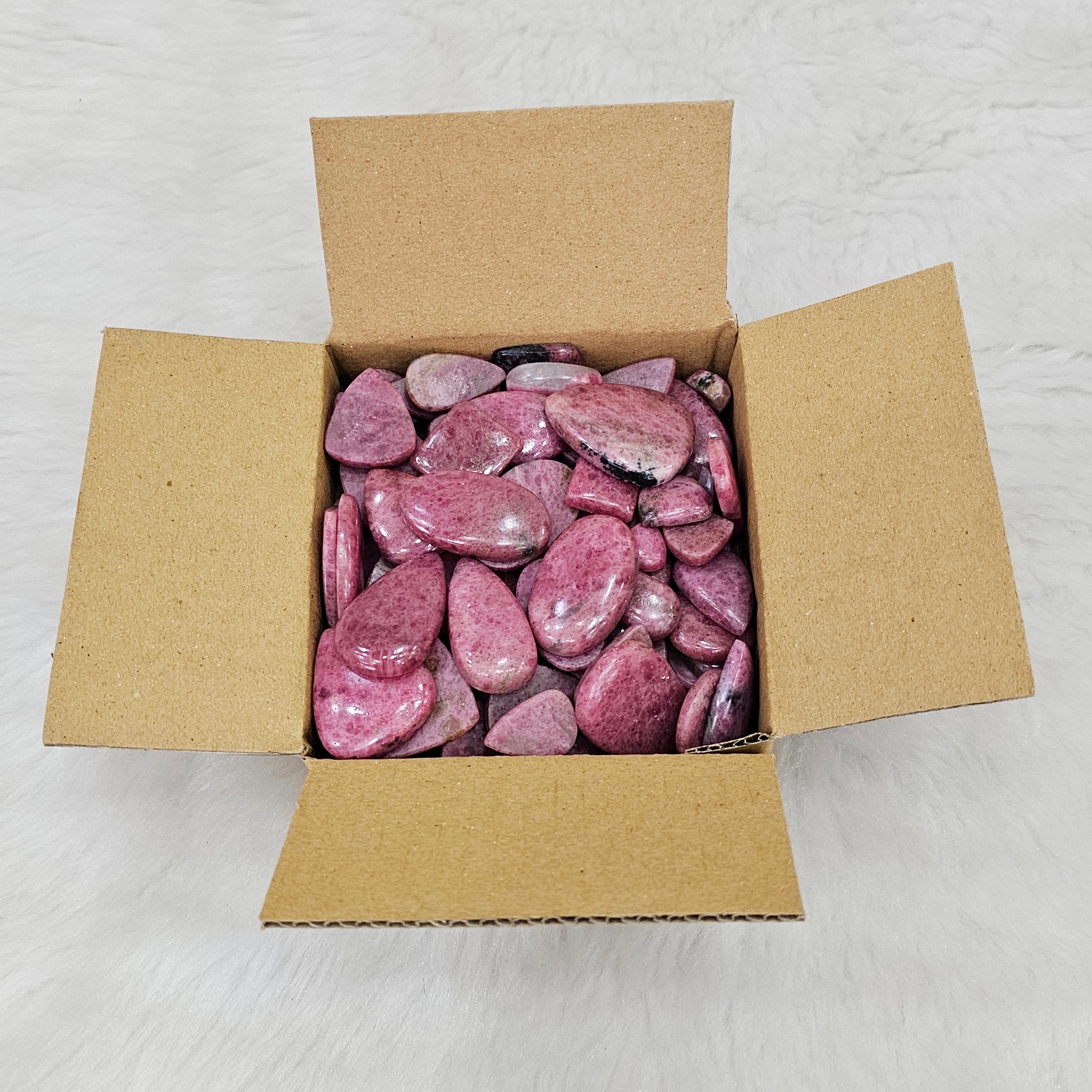500 Gram of Natural Rhodonite Jasper | 16-35mm | 50 Pcs approx - The LabradoriteKing