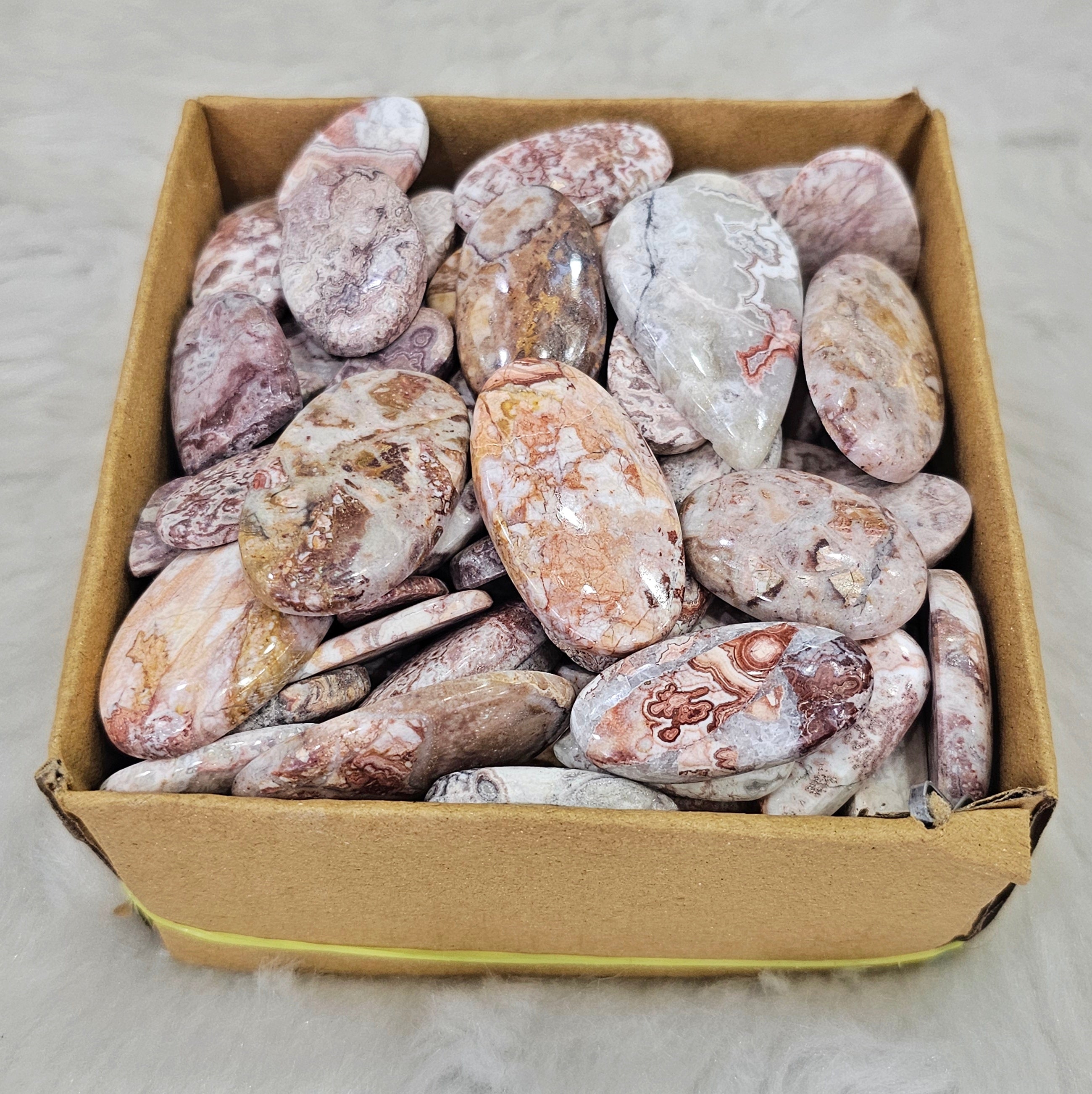 500 Grams of Rosita Jasper | 1"-3" Inches  | 40-60 Pcs approx - The LabradoriteKing