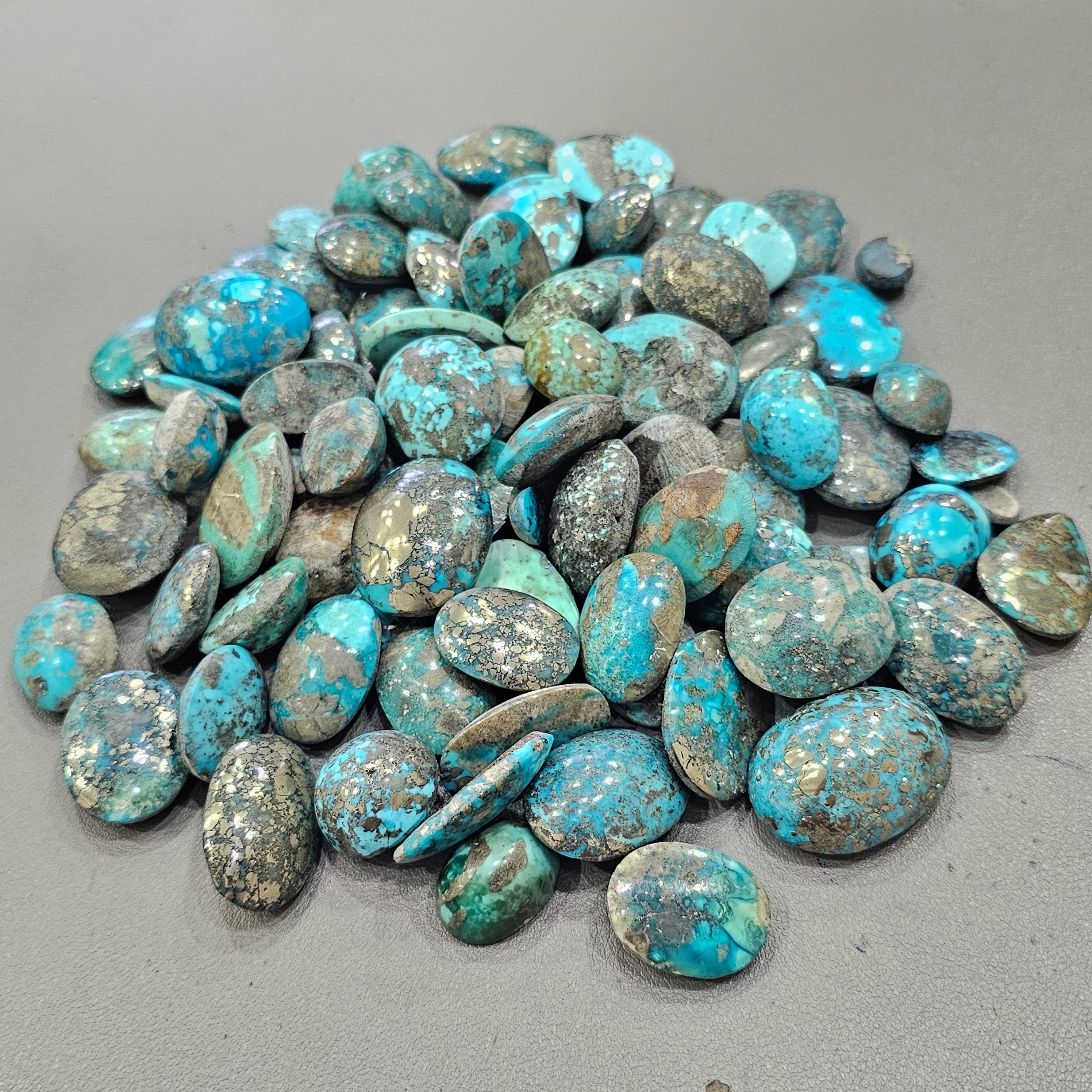 250 Grams Natural Turquoise Stones | 20-35mm Size | 20-25 Pieces - The LabradoriteKing
