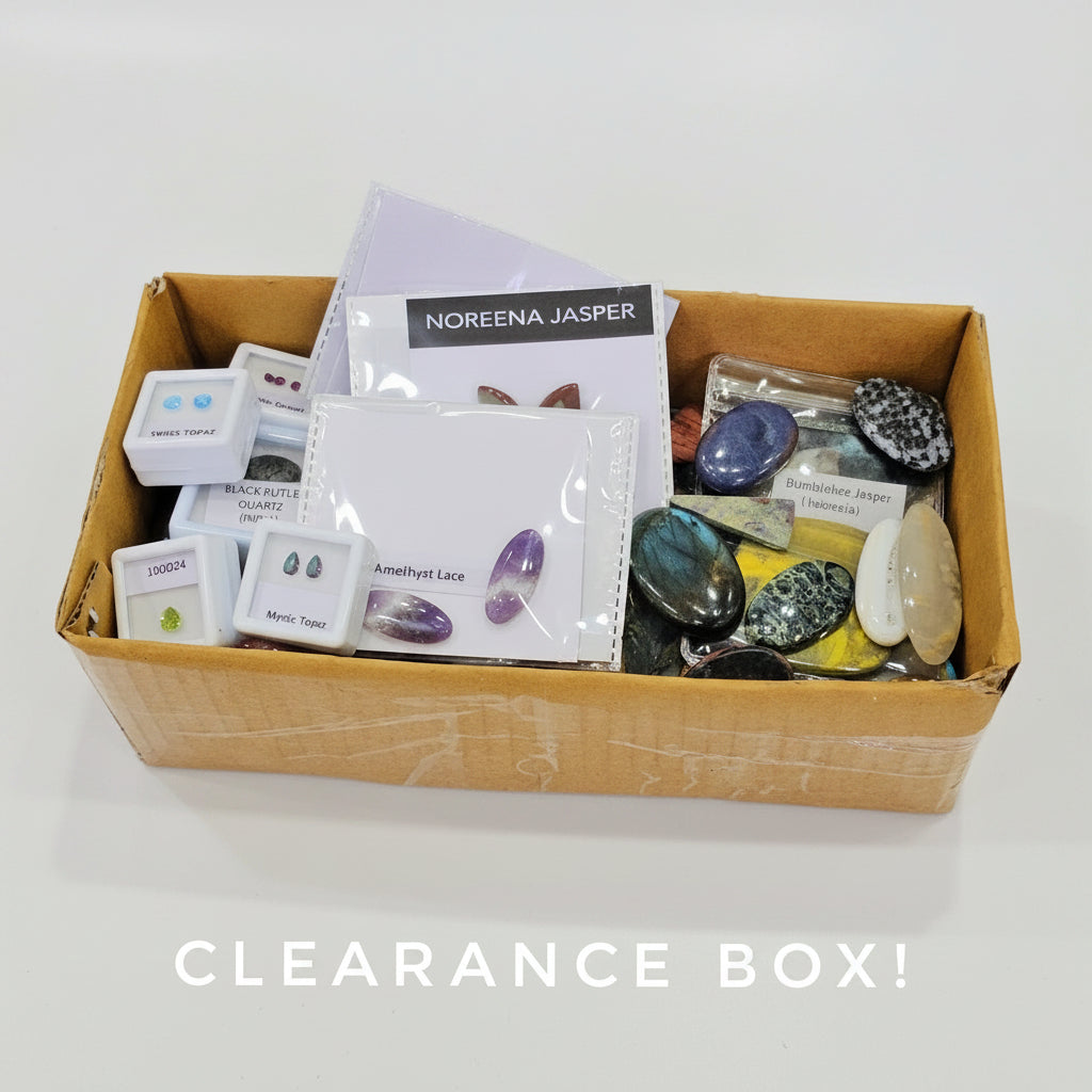 1 KG Semi Annual Clearance Box | 100 Pcs+ cabochons and faceted gems - The LabradoriteKing