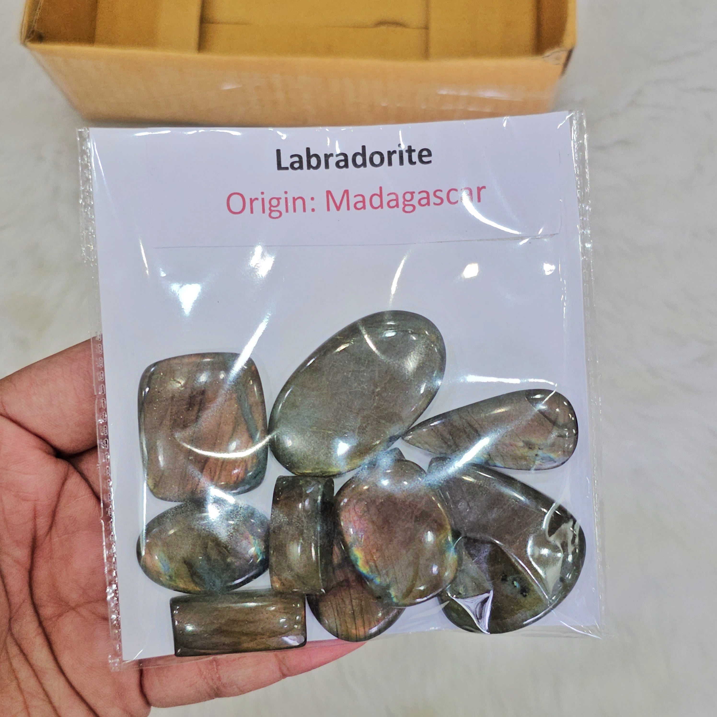 Gemstone curated Box | 1 KG Cabochon Box | 100 +Pcs - The LabradoriteKing