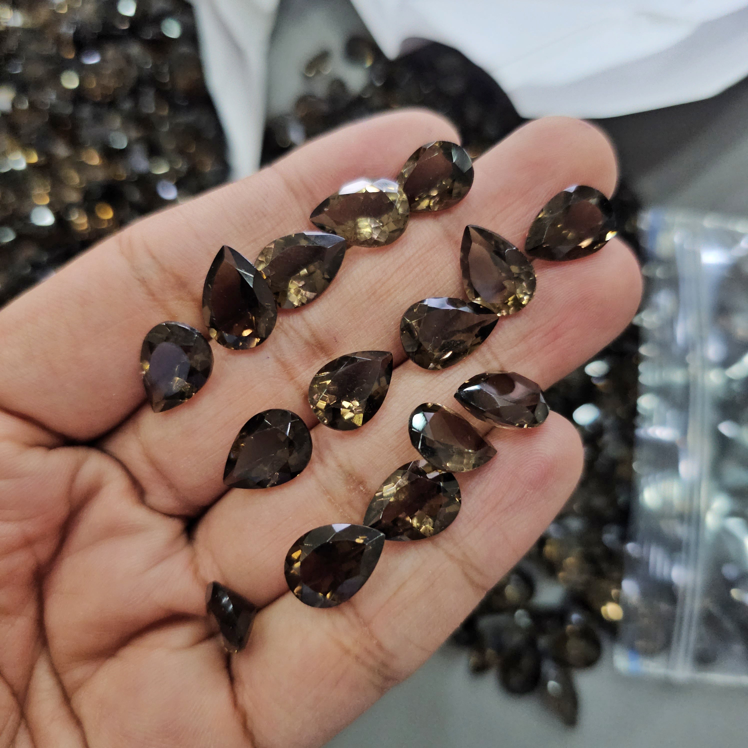 200 Carats of Flawless Grade Smoky Quartz - The LabradoriteKing