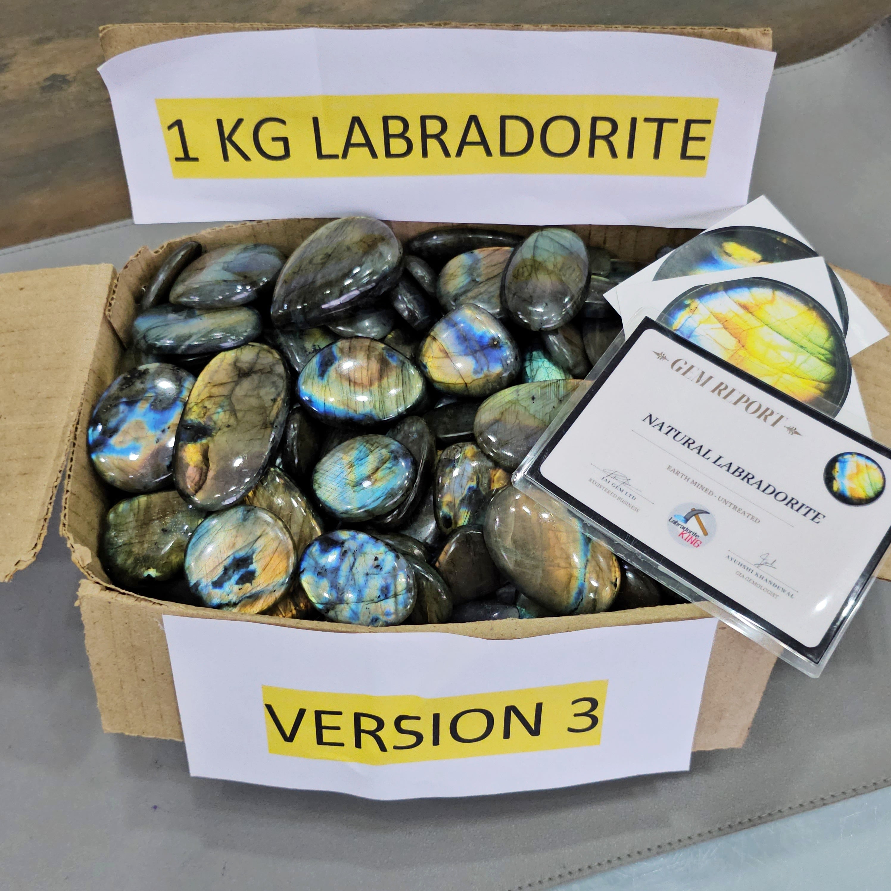 Wholesale🔥 Labradorite Cabochons V3.0 | Flashy High quality slabs 1-3"Inches | 80-100 pcs - The LabradoriteKing