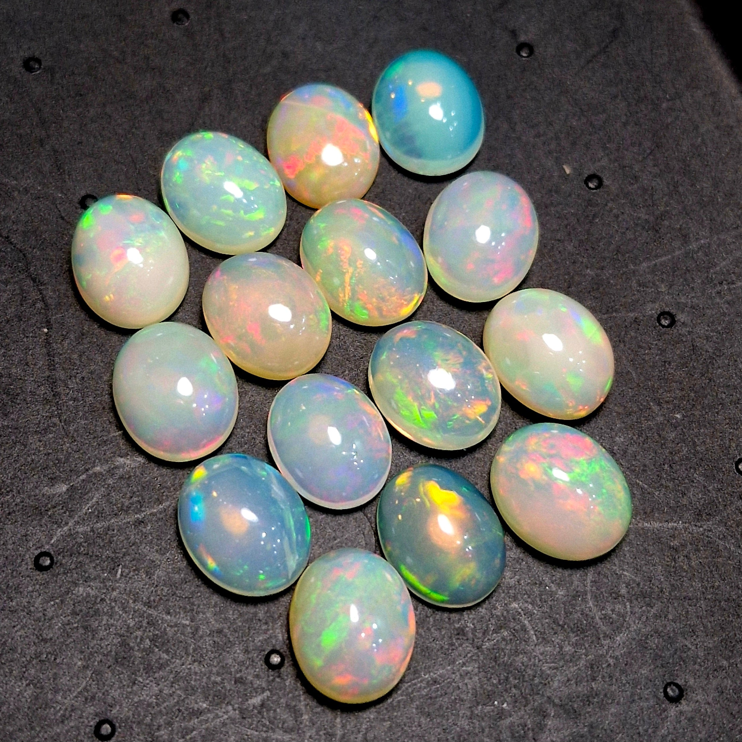 15 pcs Natural Multi Fire Opal Ethiopian | Shape: Oval| Size:11x9mm - The LabradoriteKing