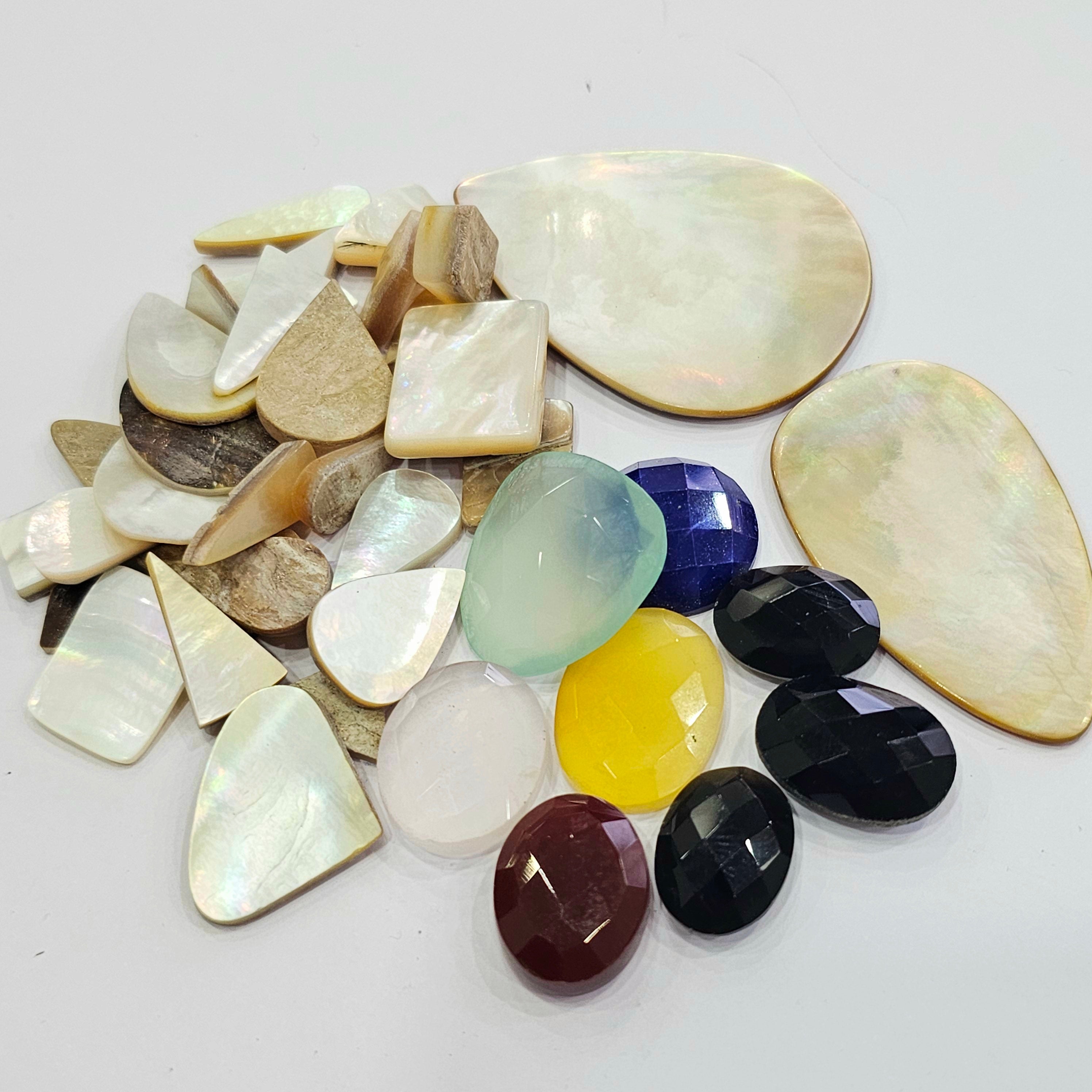 39pcs Natural Onyx & Mother Of Pearl | Mix Shape | Size:10-48mm - The LabradoriteKing