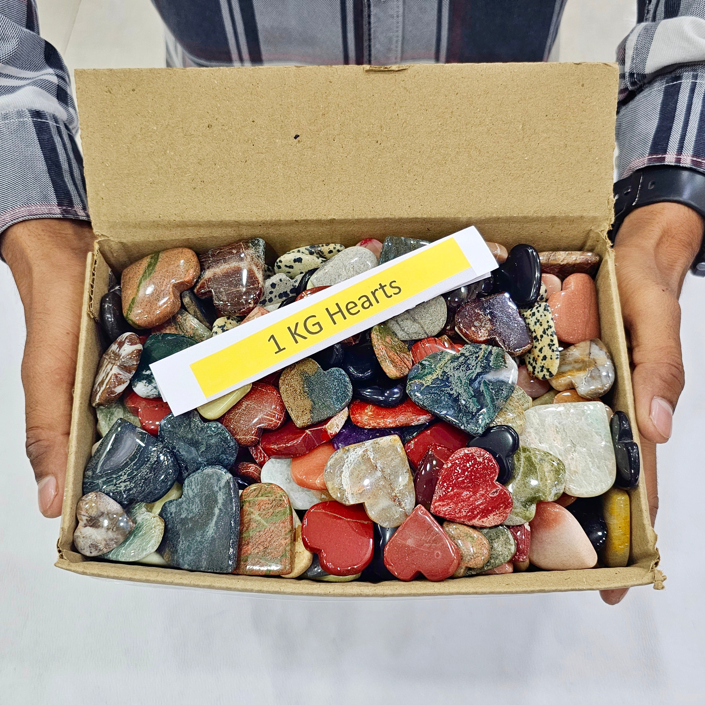 1KG Mixed Heart-Shaped Gemstone Cabochons | 20–40mm | 90–110 Pieces | Assorted Natural Stones - The LabradoriteKing