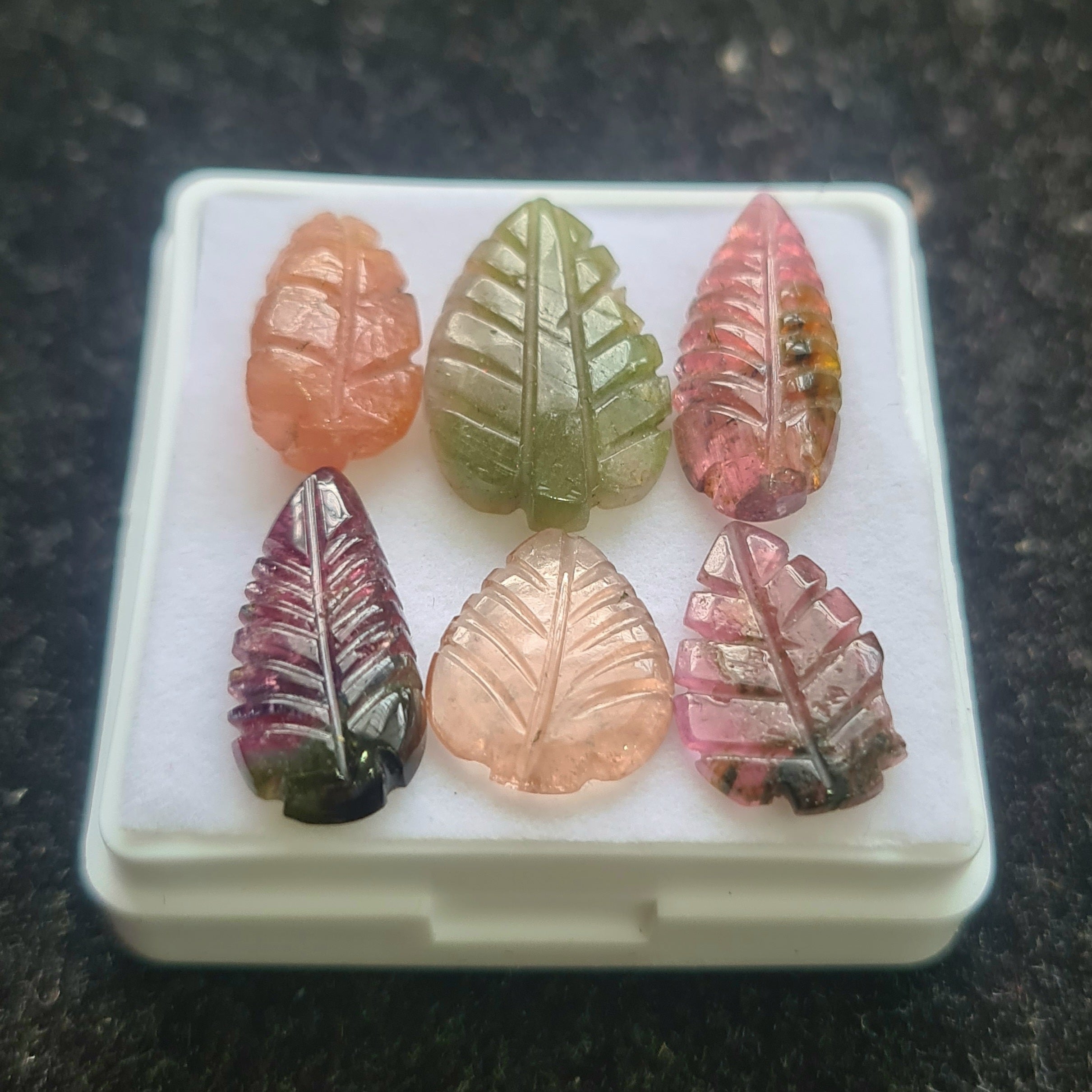 6 Pcs Natural Tourmaline Leaf Carved |Pear| Size: 14-21mm - The LabradoriteKing