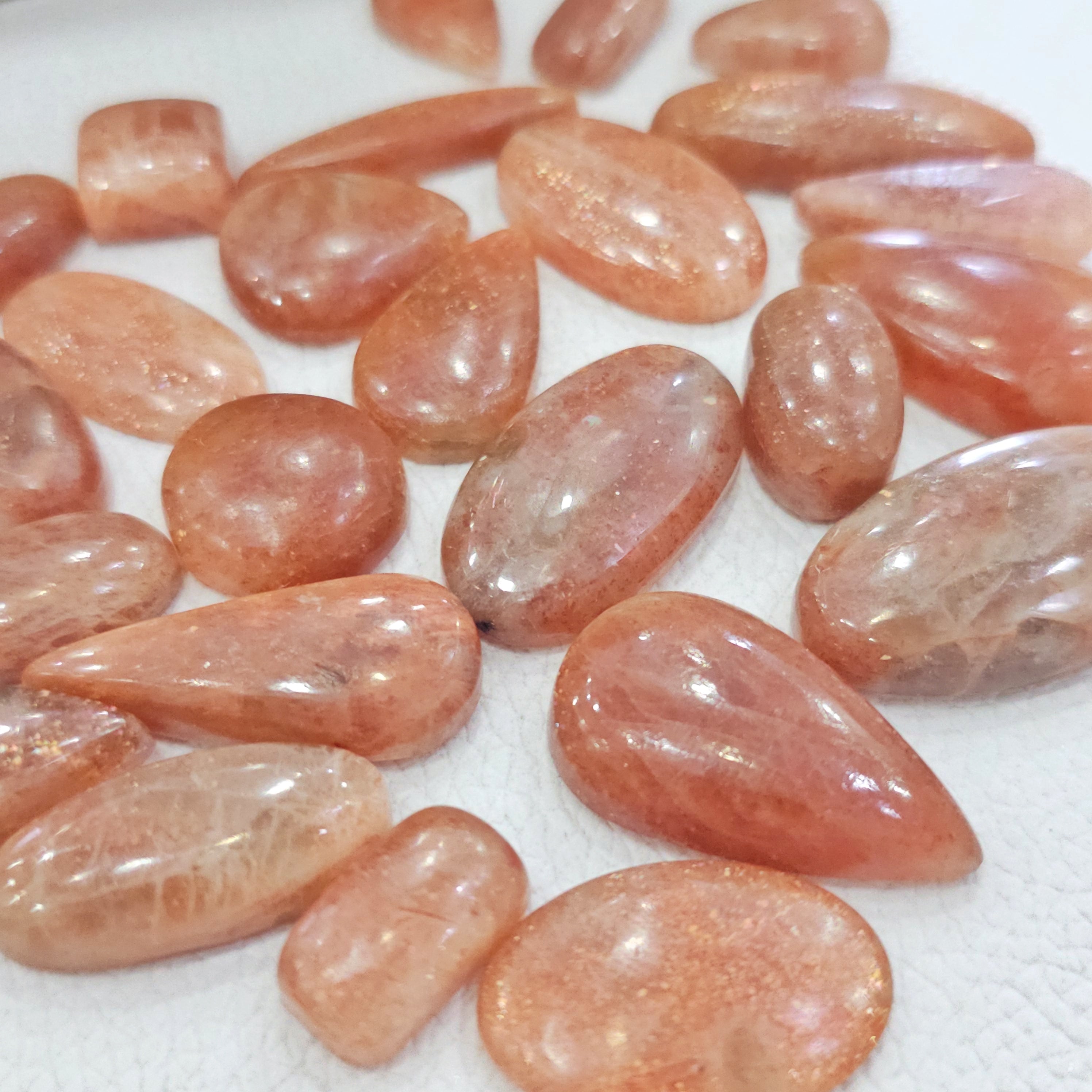 500 Grams Natural Sunstone Cabochons | 12–39mm | 170–190 Pcs | Mixed Shapes - The LabradoriteKing
