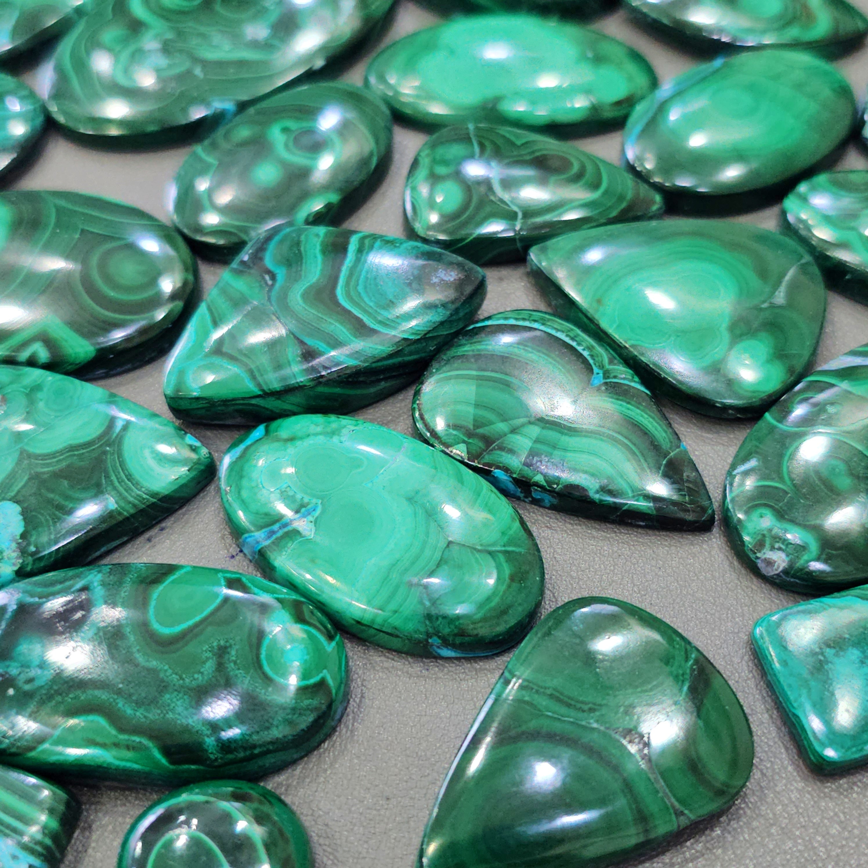 500 Grams Natural Malachite Gemstones | 20–55mm | 30–40 Pcs - The LabradoriteKing