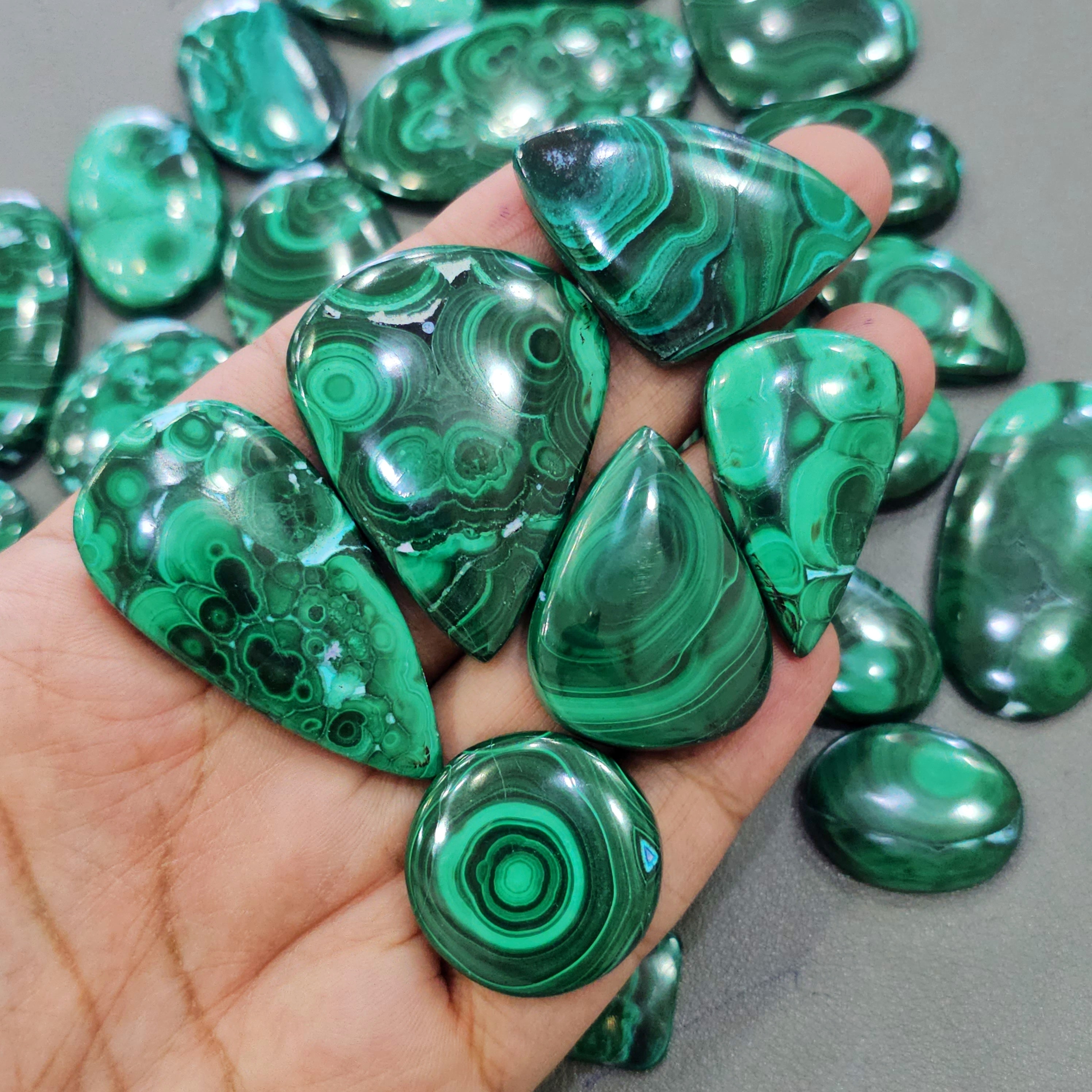 500 Grams Natural Malachite Gemstones | 20–55mm | 30–40 Pcs - The LabradoriteKing