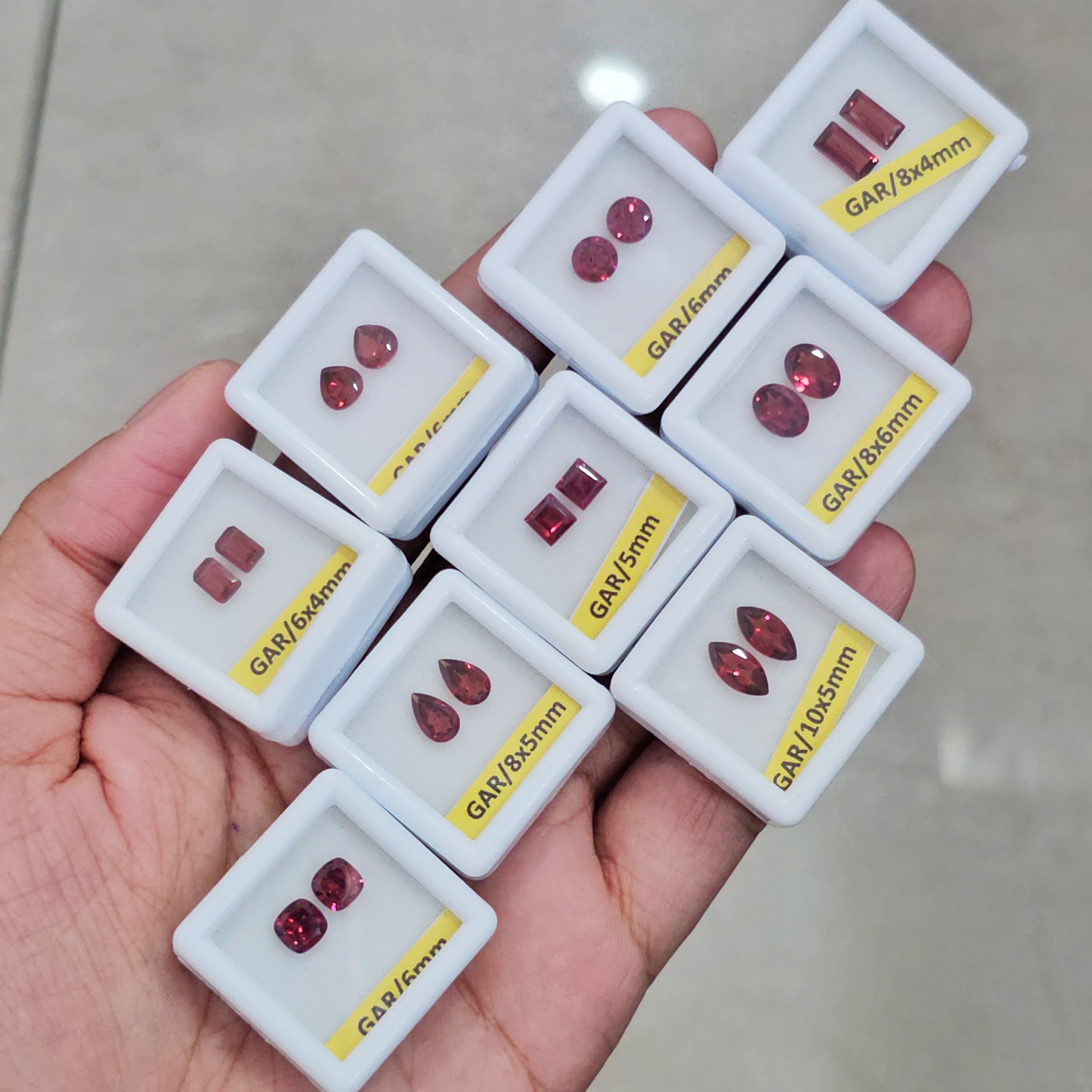 9 Sets of Red Rose Garnets Pair | 5-10mm | With boxes | Top Quality - The LabradoriteKing