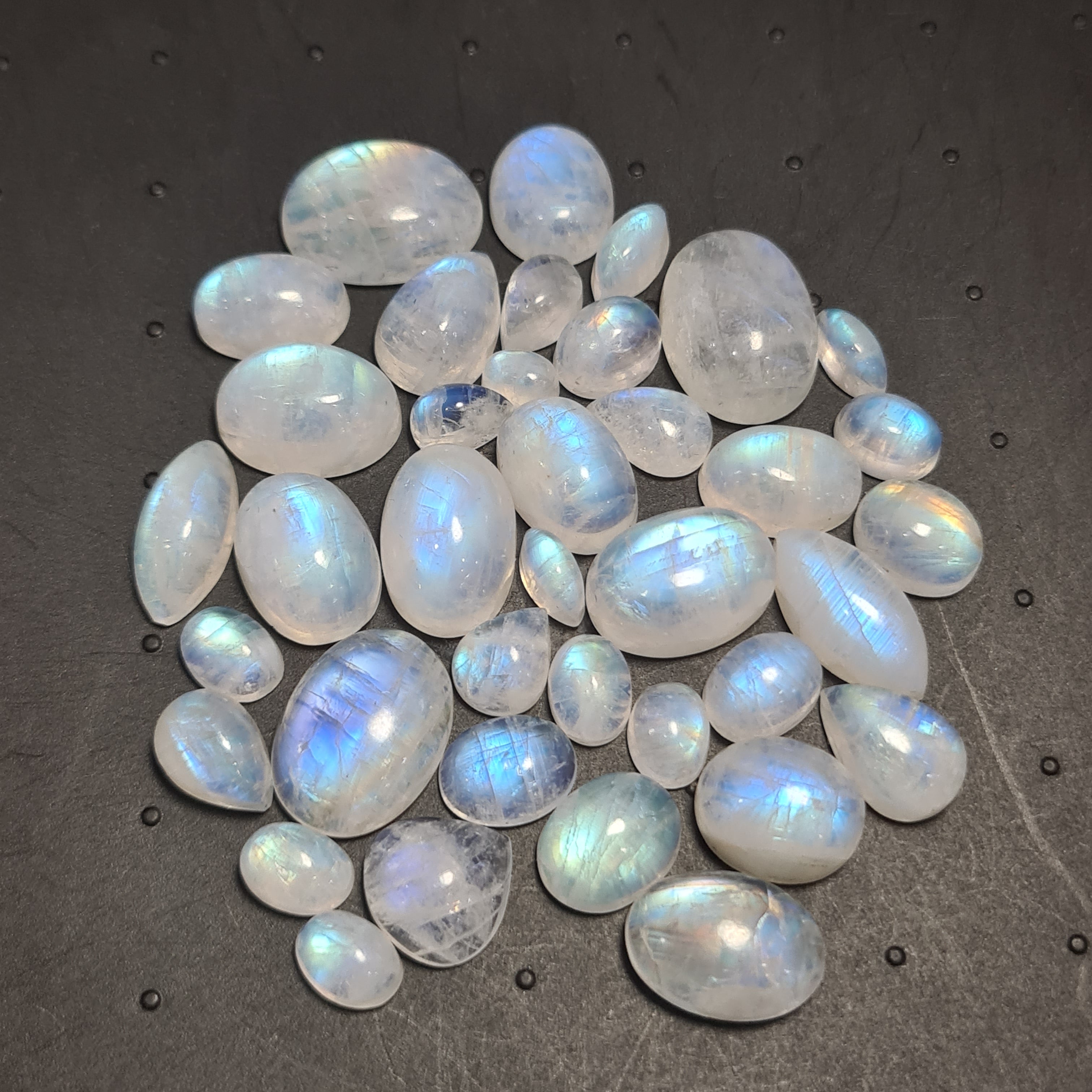 38Pcs Natural Moonstone Cabochon | Mix Shape | Size: 6-16mm - The LabradoriteKing