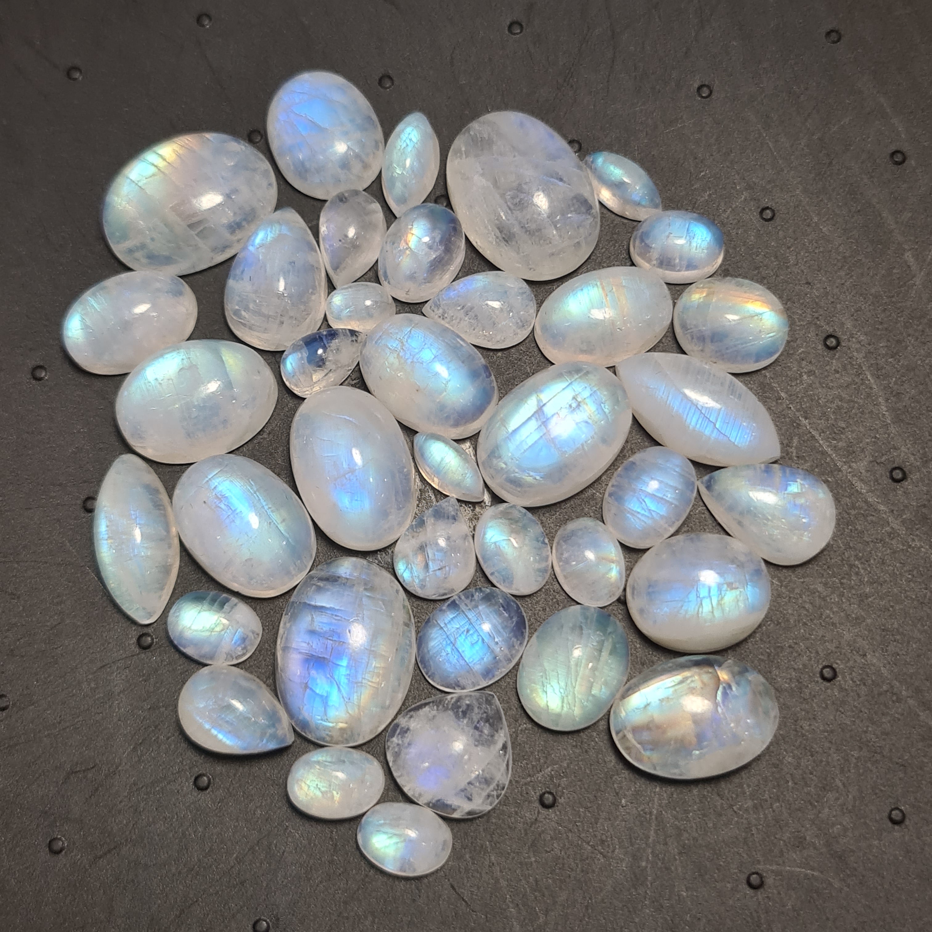 38Pcs Natural Moonstone Cabochon | Mix Shape | Size: 6-16mm - The LabradoriteKing