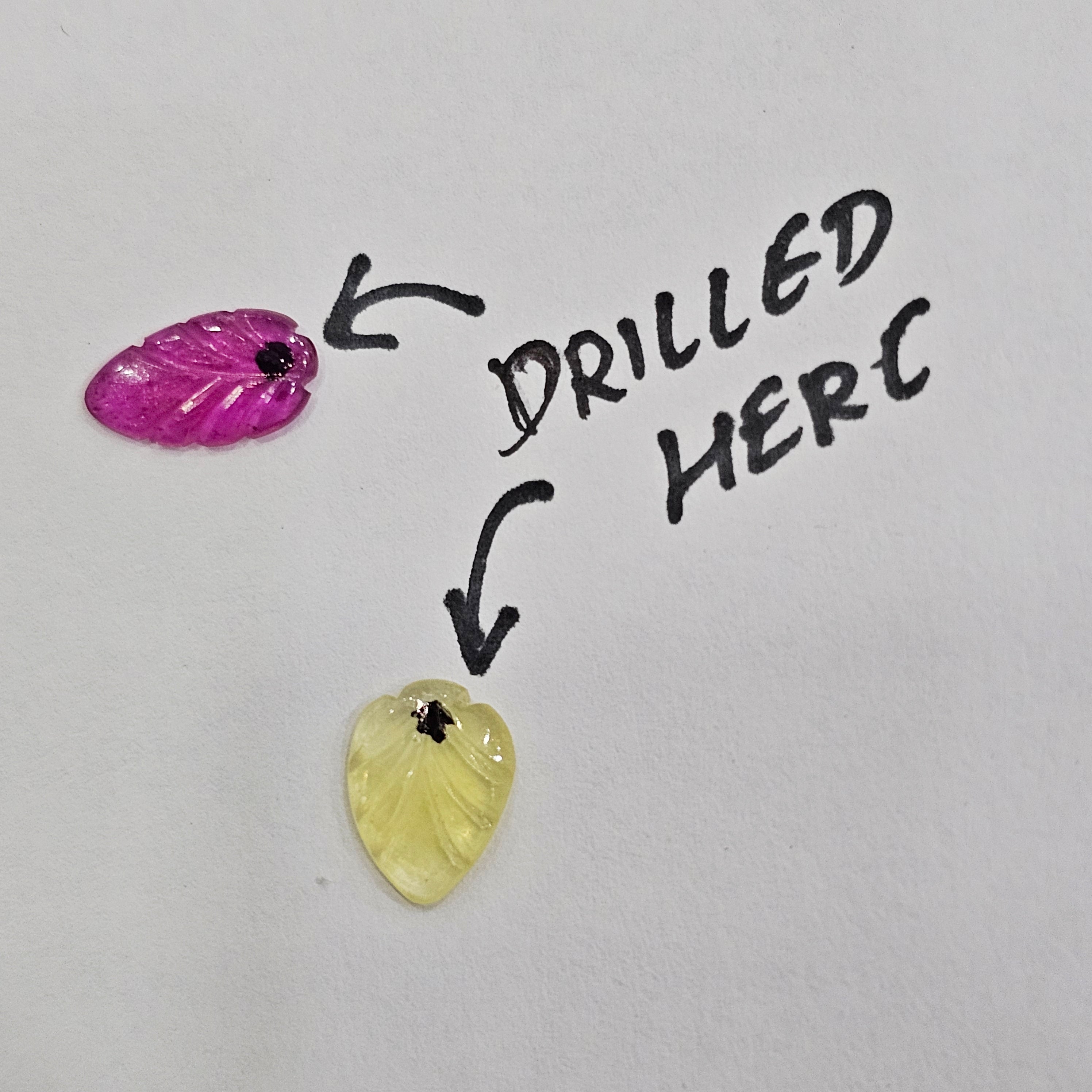 Week1: 20 Pcs Natural Precious Leaf Carved Gemstones | 7ā10mm | Emerald, Ruby and Sapphire