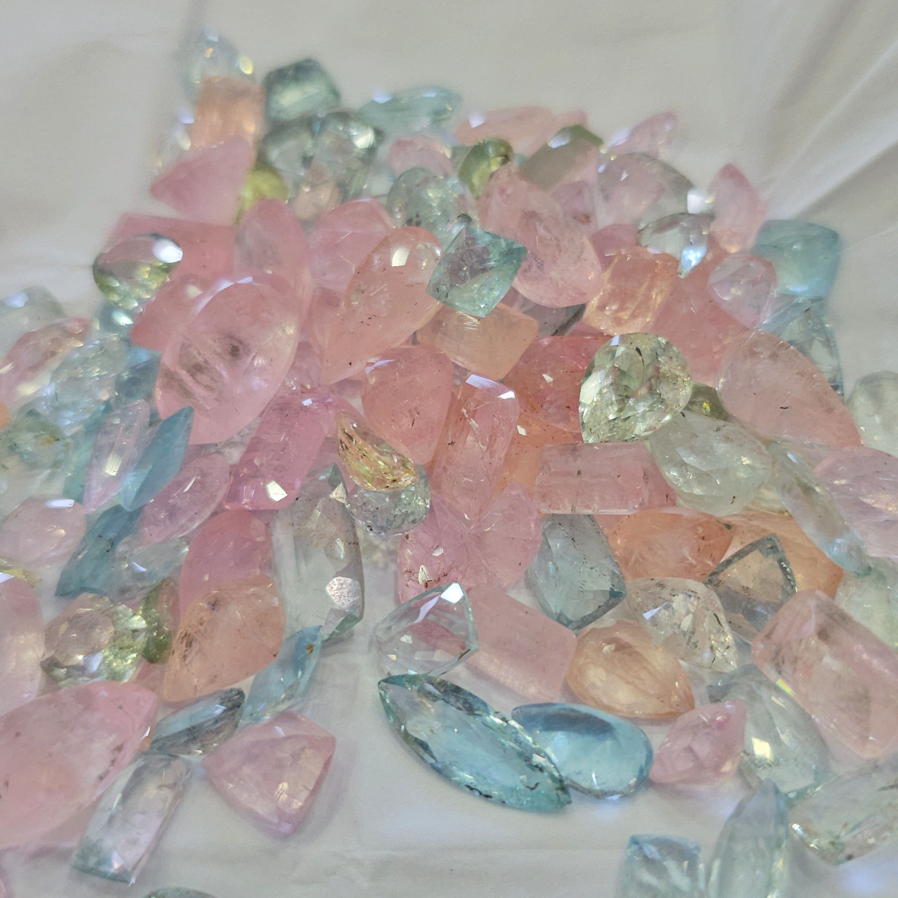 50 Carat of Mix beryls | Morganite, Aquamarine and more | 16-20Pcs