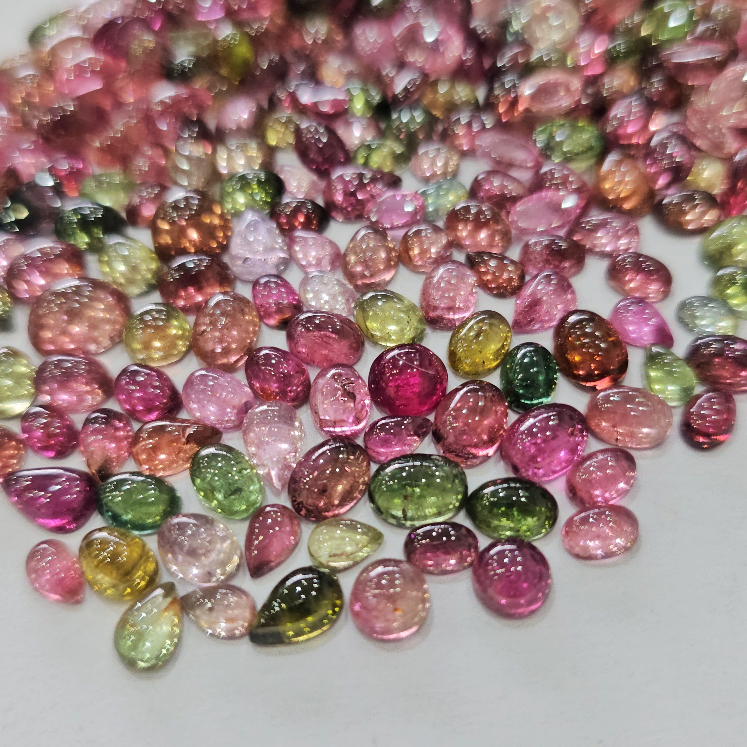 20 Pcs tourmalines cabochons Vibrant colour 5mm to 8mm sizes - The LabradoriteKing