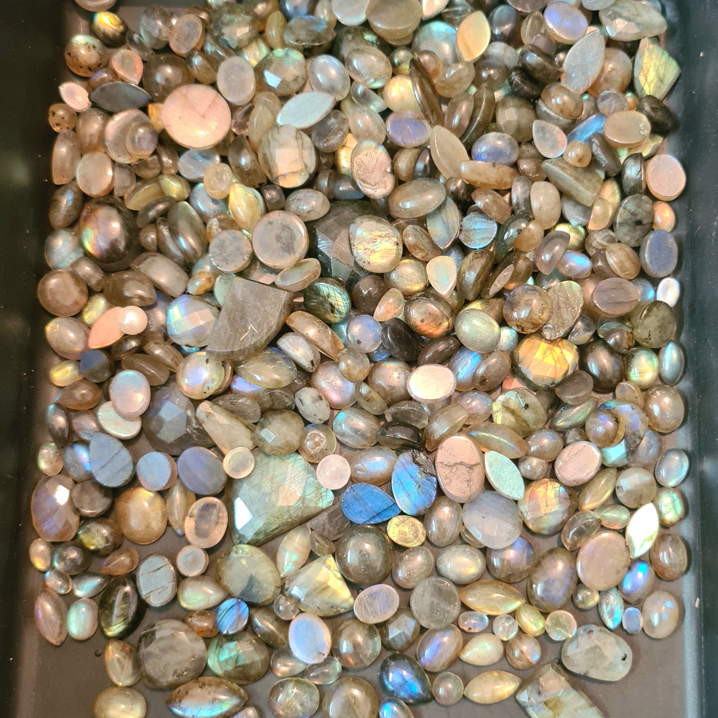 1 Lots Natural Labradorite Cabochons | 4-22mm | Shape: Mix - The LabradoriteKing