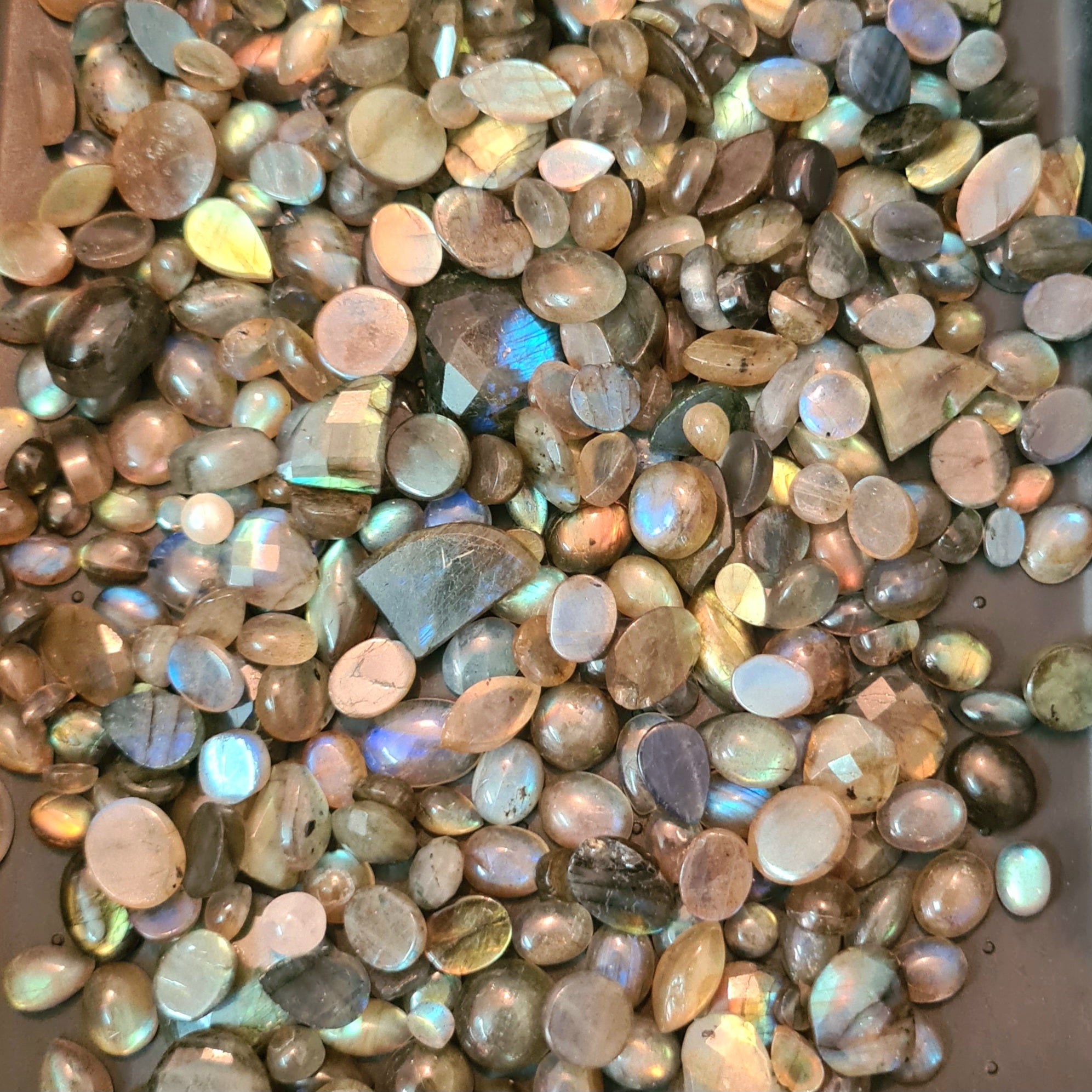 1 Lots Natural Labradorite Cabochons | 4-22mm | Shape: Mix - The LabradoriteKing