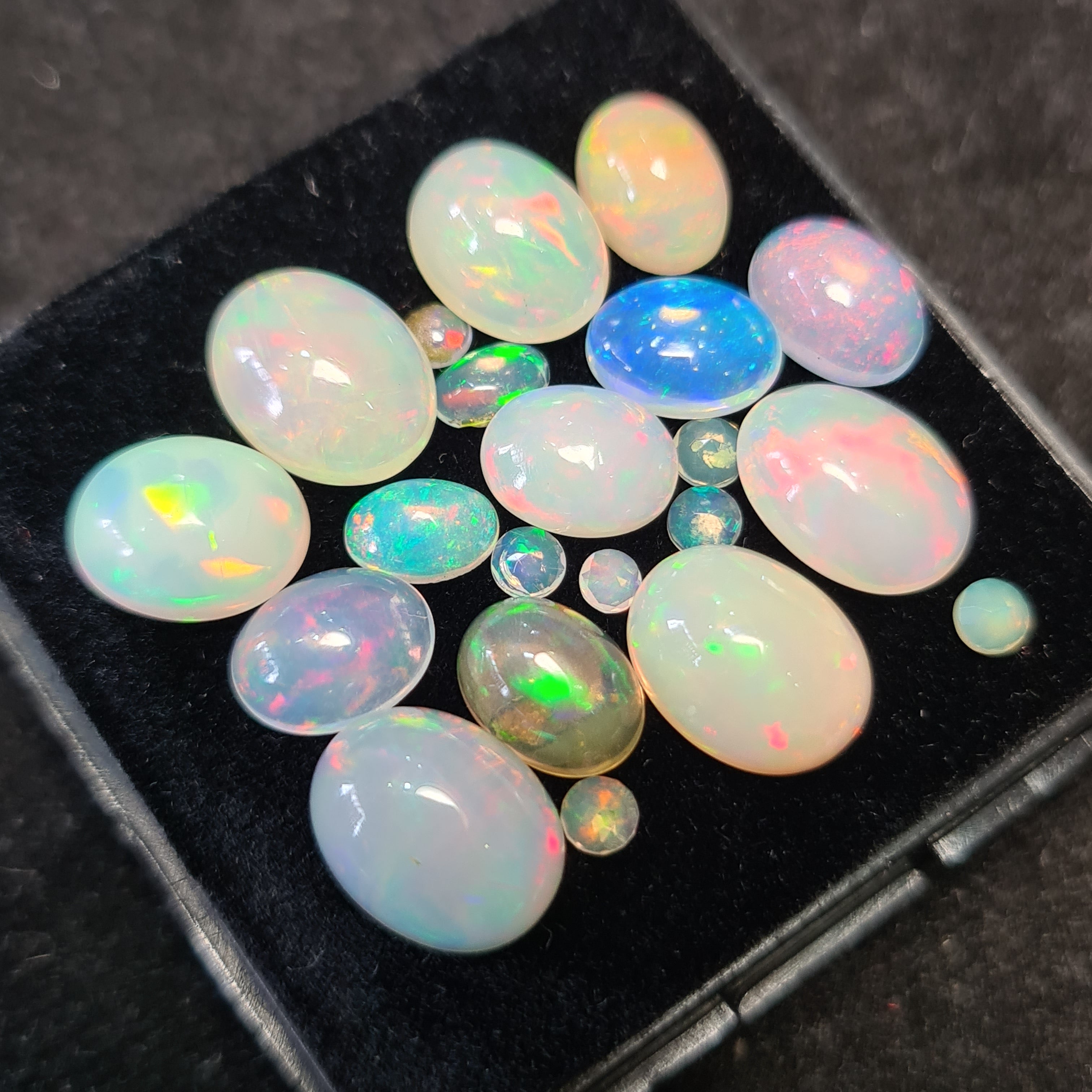 21Pcs of Natural Ethopian Opal Cabochons | 3–10mm | Shape-Mix - The LabradoriteKing