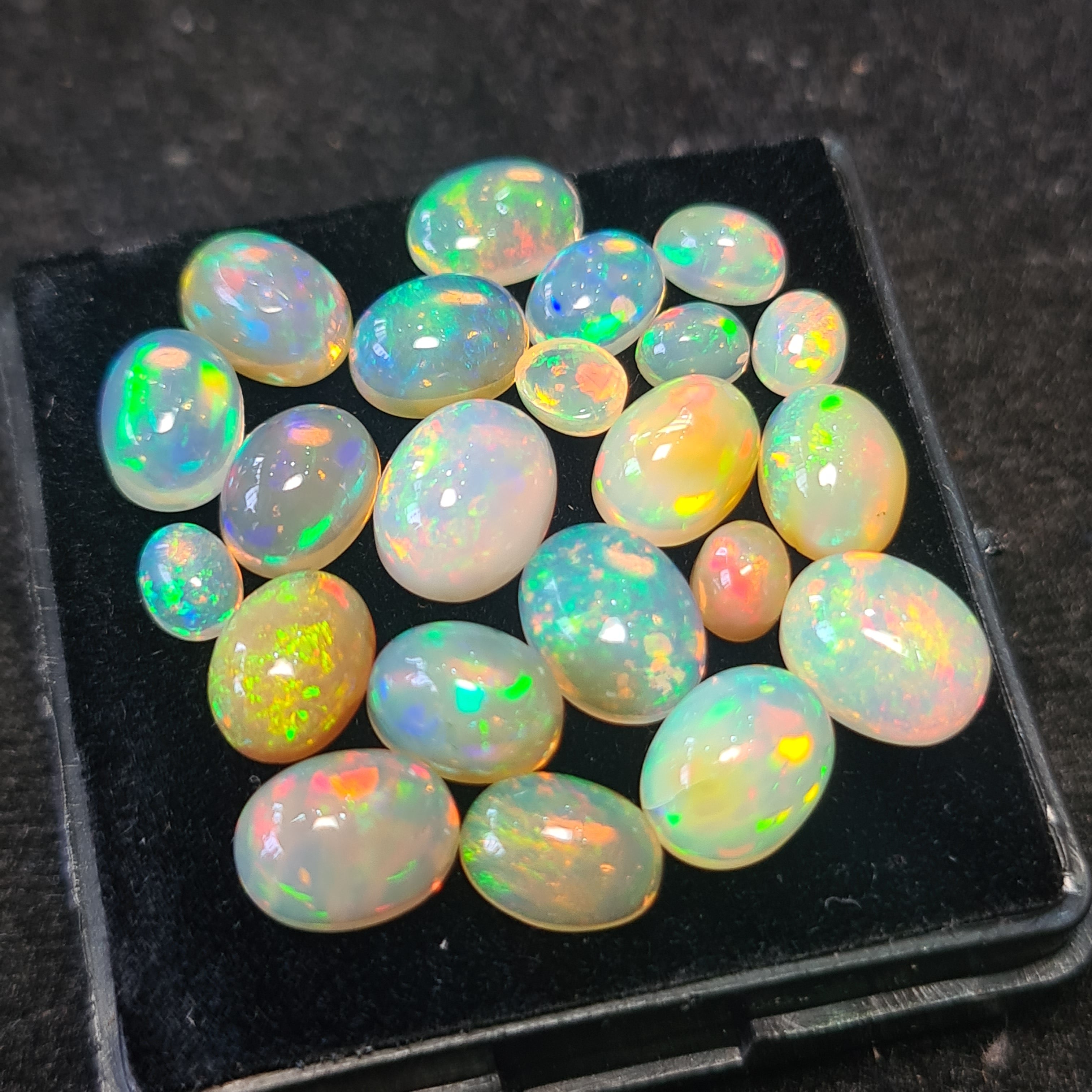 22Pcs of Natural Ethopian Opal Cabochons | 5–10mm | Shape-Oval - The LabradoriteKing