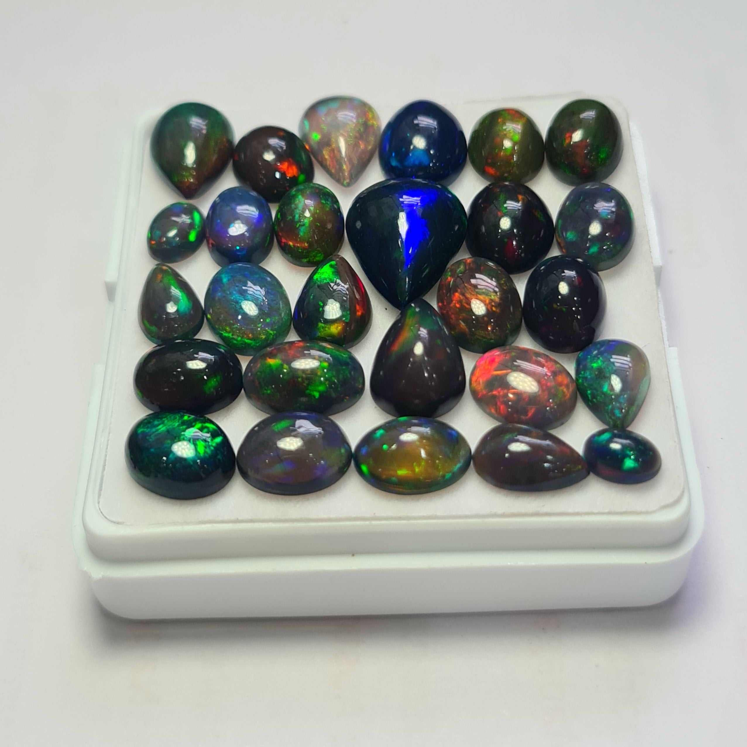 27Pcs of Natural Black Smoked Opal Cabochons | 6–14mm | Shape-Mix - The LabradoriteKing