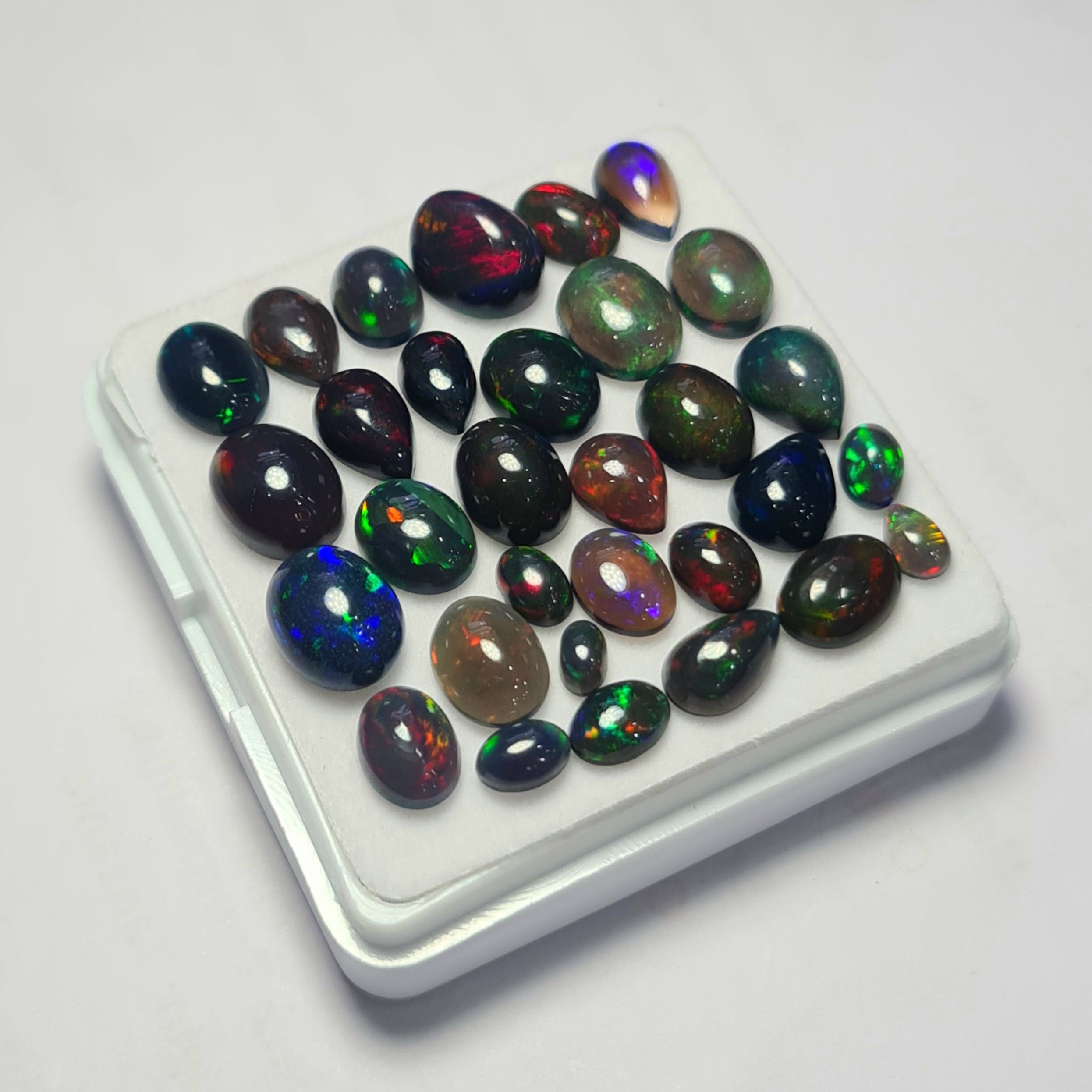 31Pcs of Natural Black Smoked Opal Cabochons | 5–10mm | Shape-Mix - The LabradoriteKing