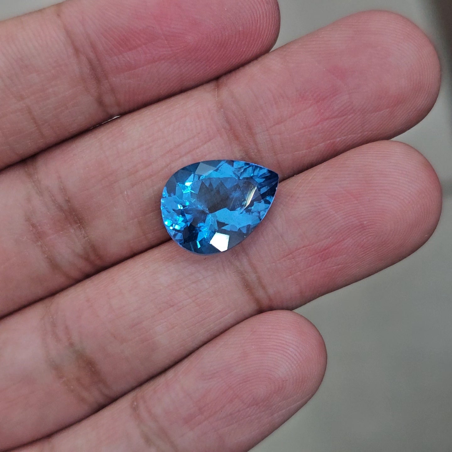 Natural Swiss Blue Topaz Faceted | Pear | 16x12mm - The LabradoriteKing