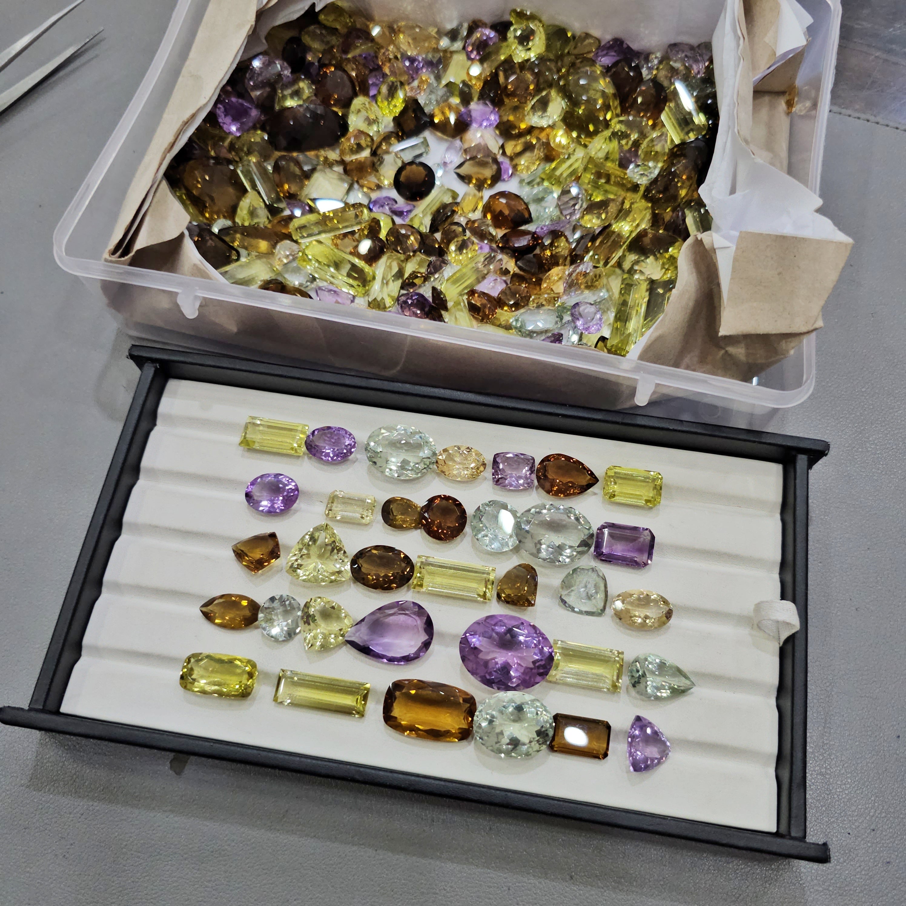 200 Cts Scoop of flawless Quartz | Amethyst, Praisolite, imperial, Smoky, Clear, Lemon, Green Gold | 25 to 35 Pcs
