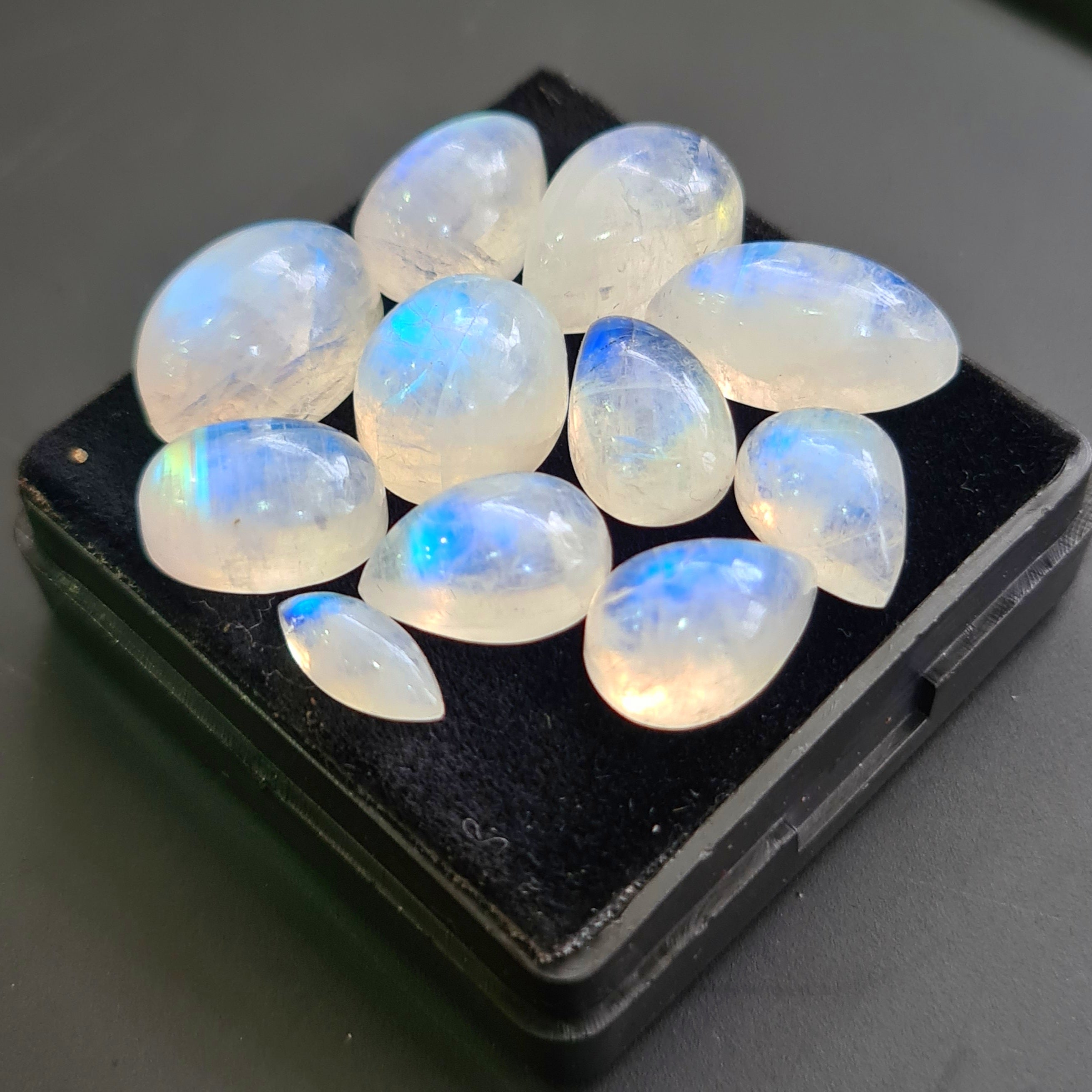 11 Pcs Natural Rainbow Moonstone Cabochons |10-16mm | Shape: Mix