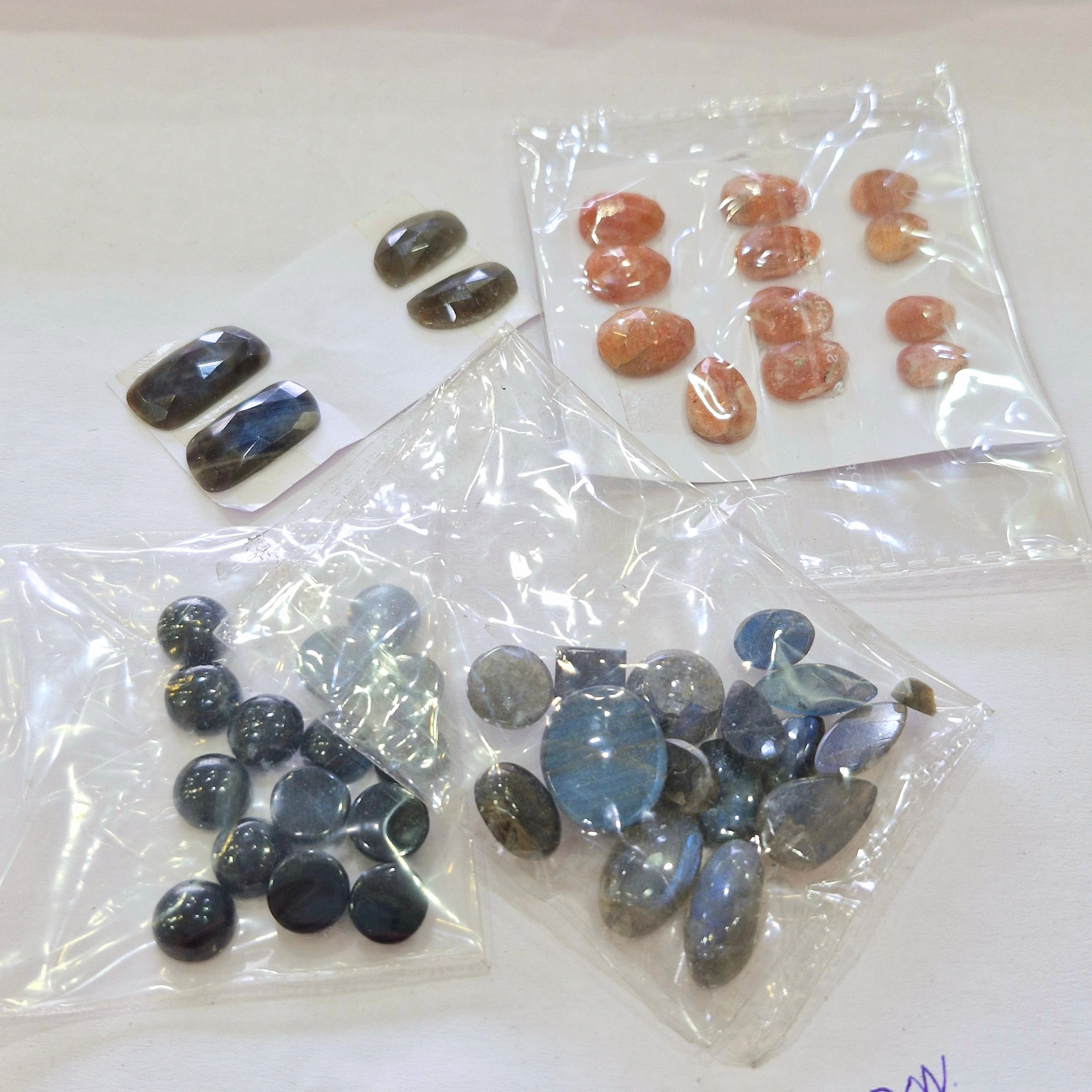 Natural sapphire, Sunstone, Labradorite And Black Spinel Gems | 10-21mm