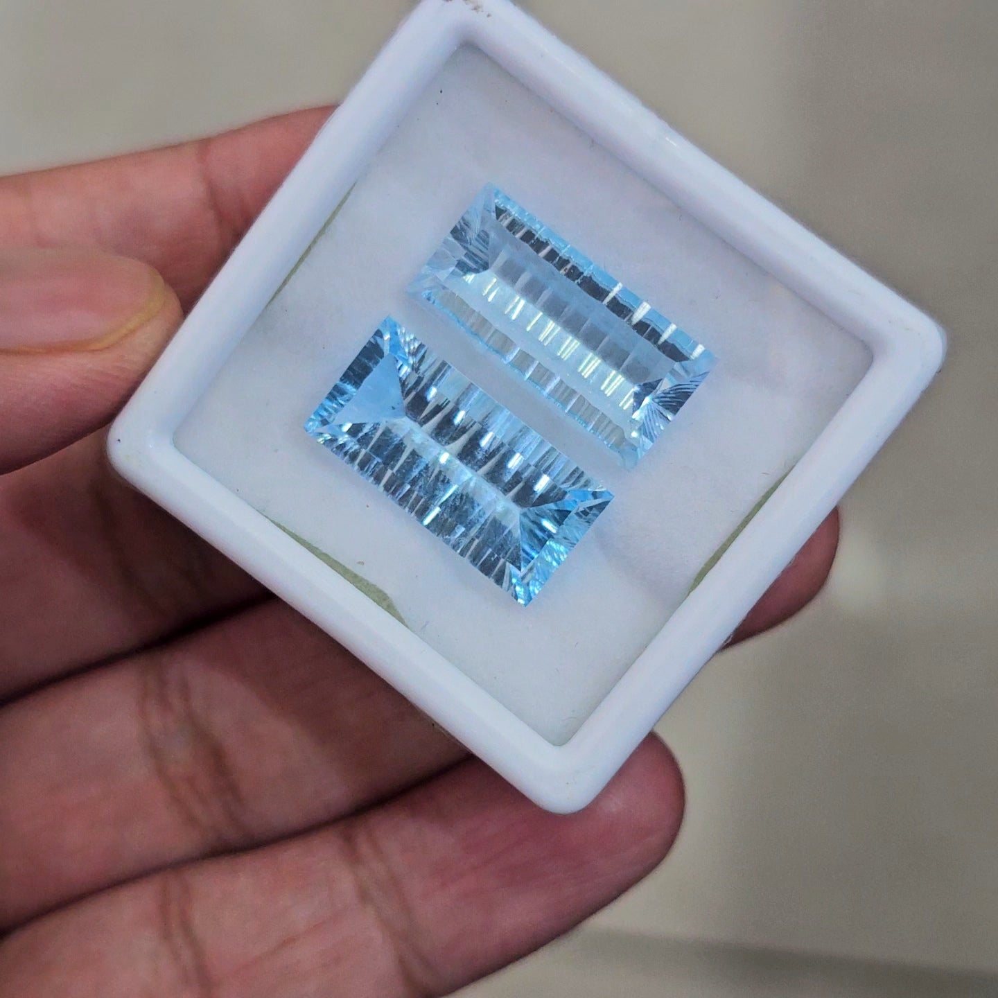 2 Pcs Of Blue Topaz Faceted | Rectangle | Size: 20x10mm