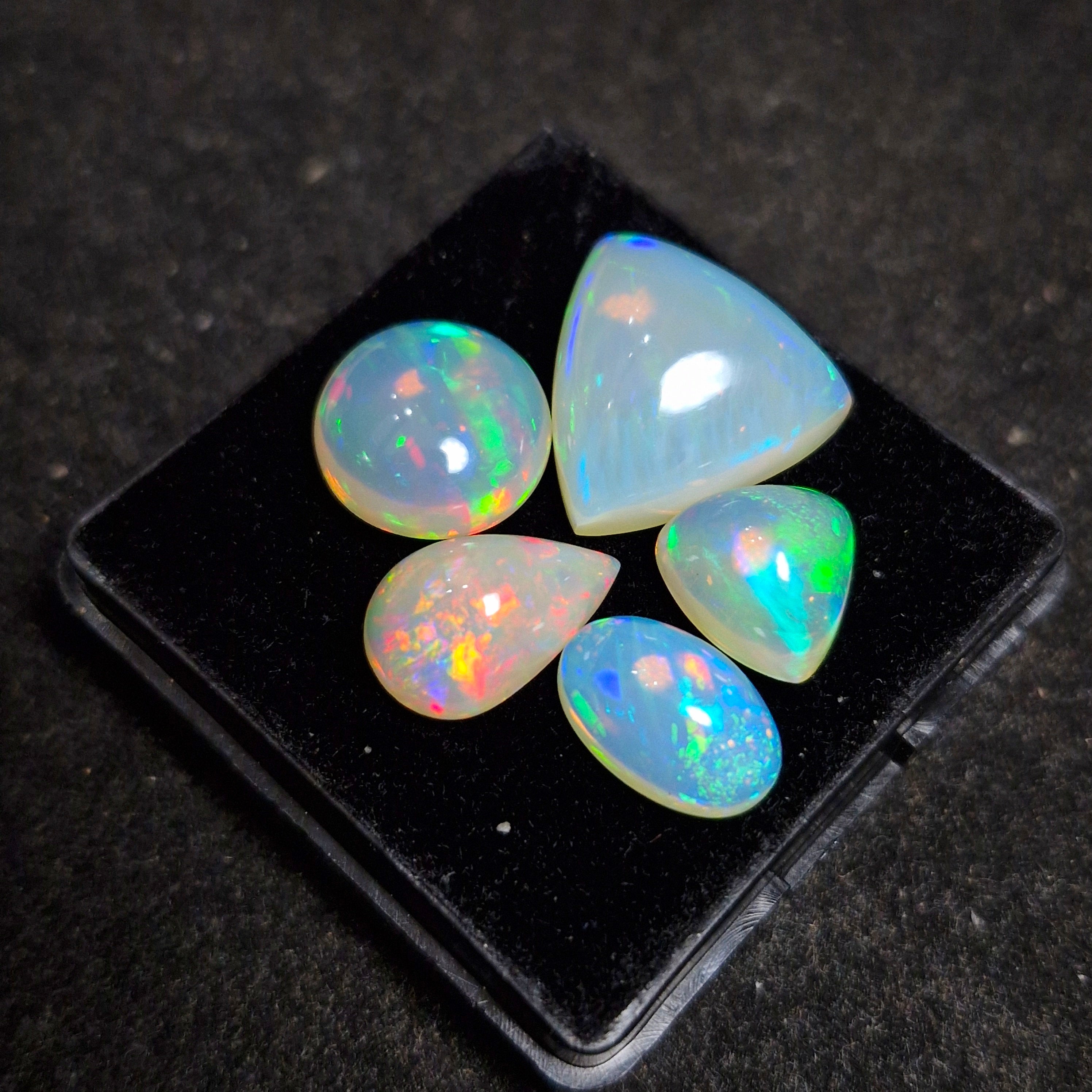 24.7cts Of Natural Ethiopian Opal Cabochon | Mix | Size: 10-16mm | 5pcs